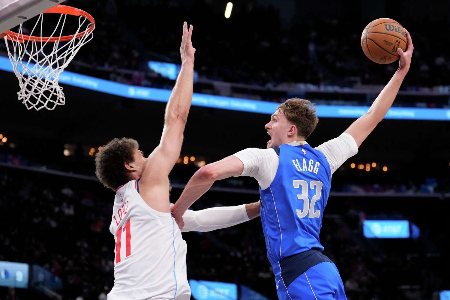 Cooper Flagg's latest poster dunk was one of Mavericks' few highlights in loss to Clippers