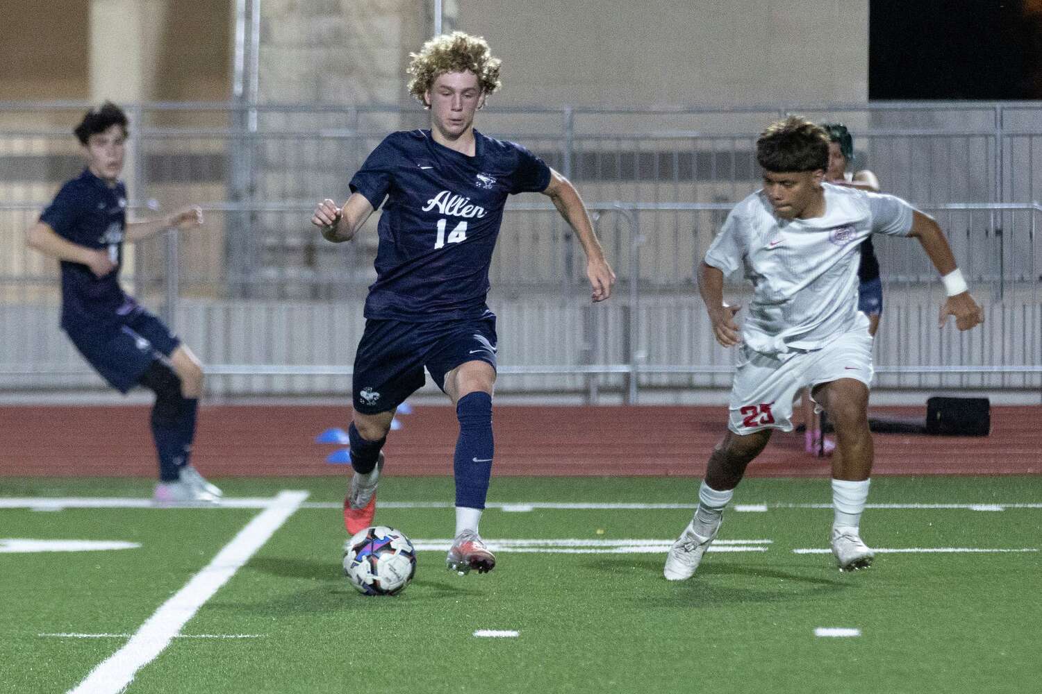 UIL boys soccer playoffs: Allen's late winner sends them past Arlington Sam Houston