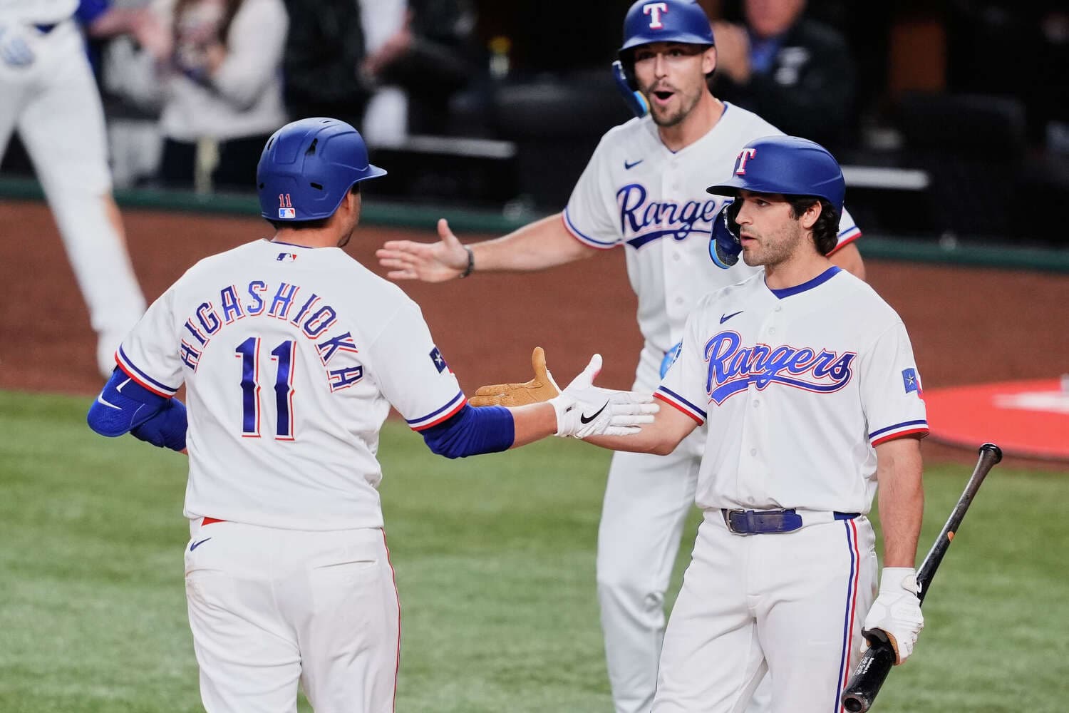 Kyle Higashioka leads Rangers to a breakthrough against Mariners pitcher George Kirby