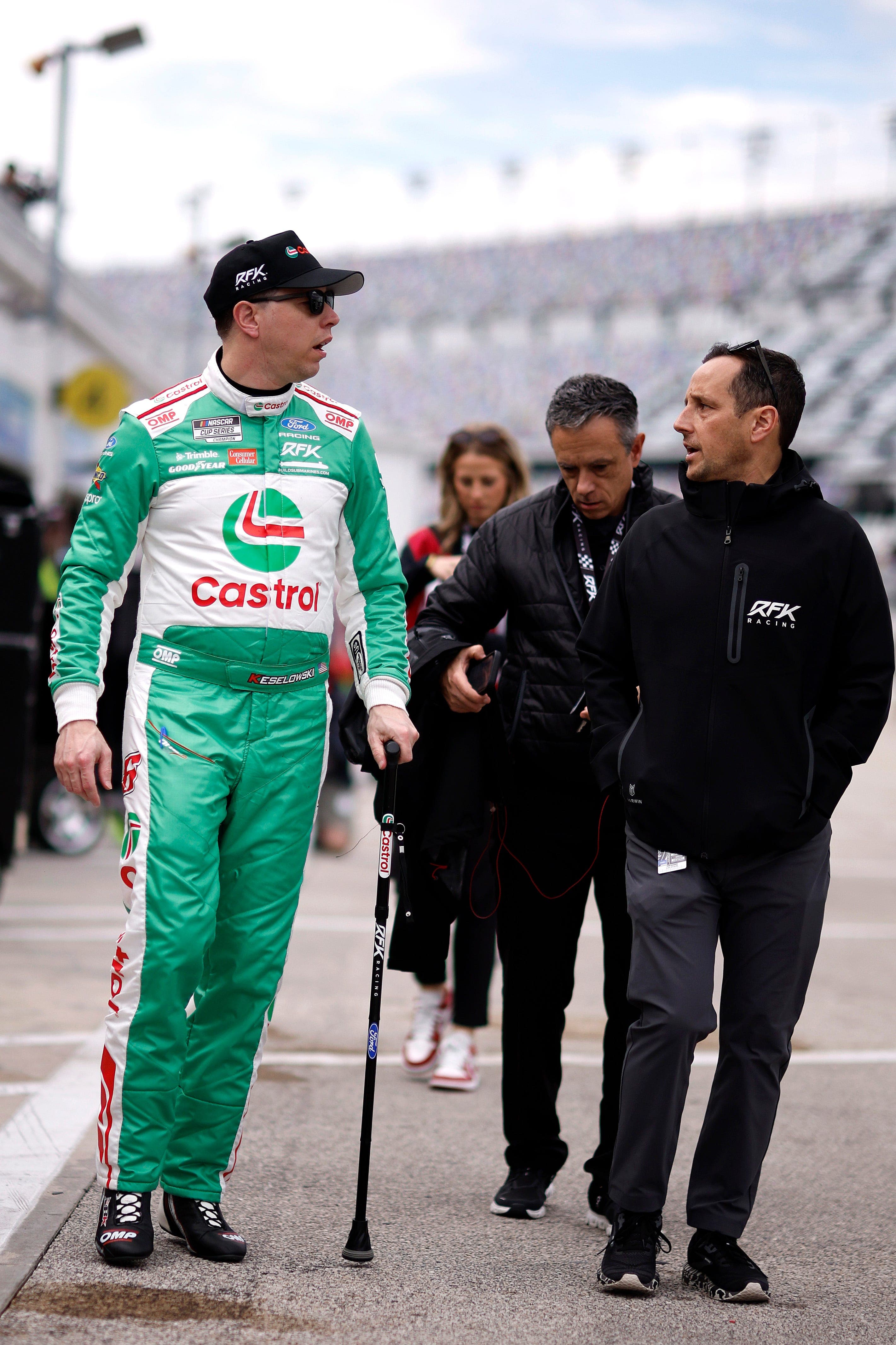 How NASCAR star gutted out racing on broken leg. 5 things about Dover race