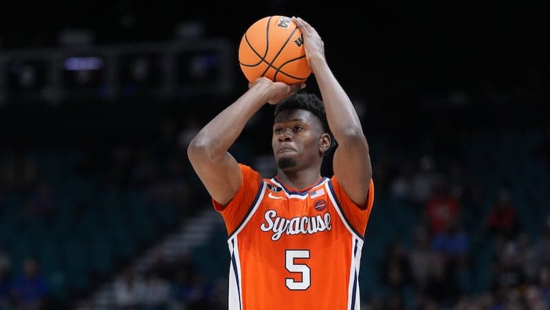 BYU adds transfer sharpshooter Tyler Betsey from Syracuse