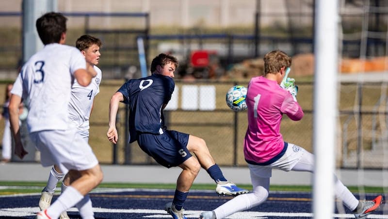 High school boys soccer: Skyline shuts out Woods Cross for fifth straight victory