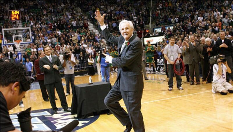 Deseret News archives: ‘Hot’ Rod Hundley, revered voice of the Jazz, died on this day in 2015