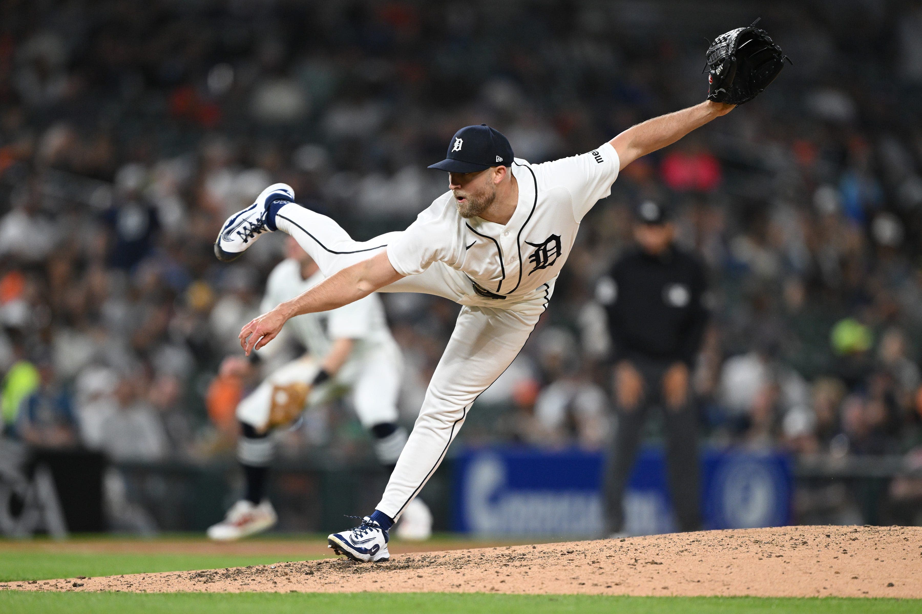 Will Vest 'not 100%' as Kenley Jansen headlines Tigers' bullpen woes
