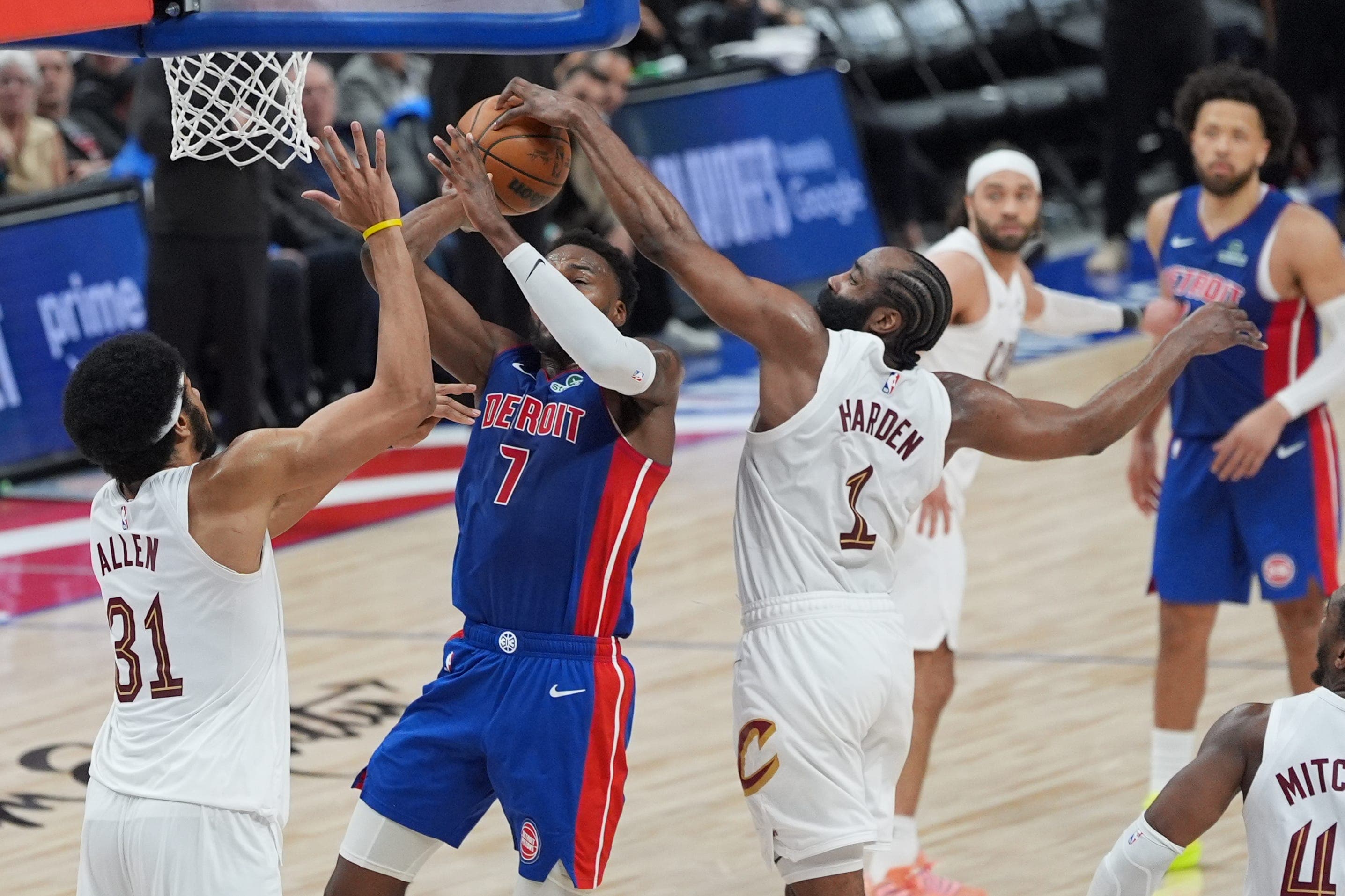 Mitch Albom: Cade Cunningham, Pistons outshined by Cavs starting stars