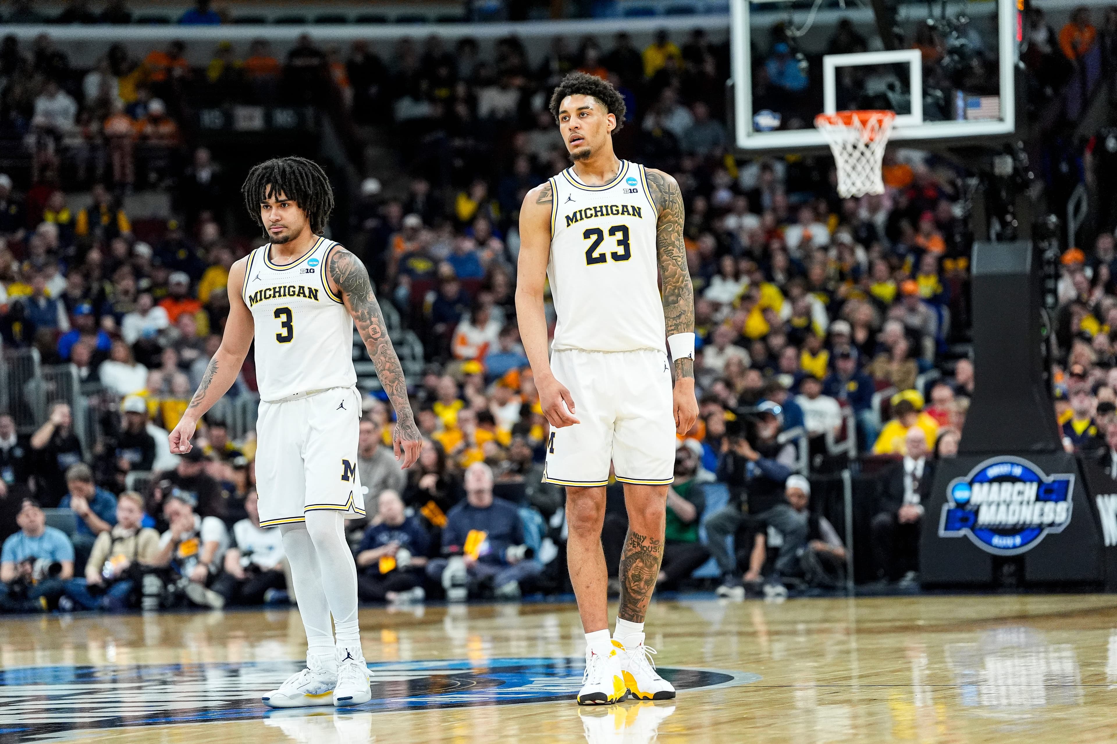 Michigan basketball vs Arizona early look: Game of the decade potential