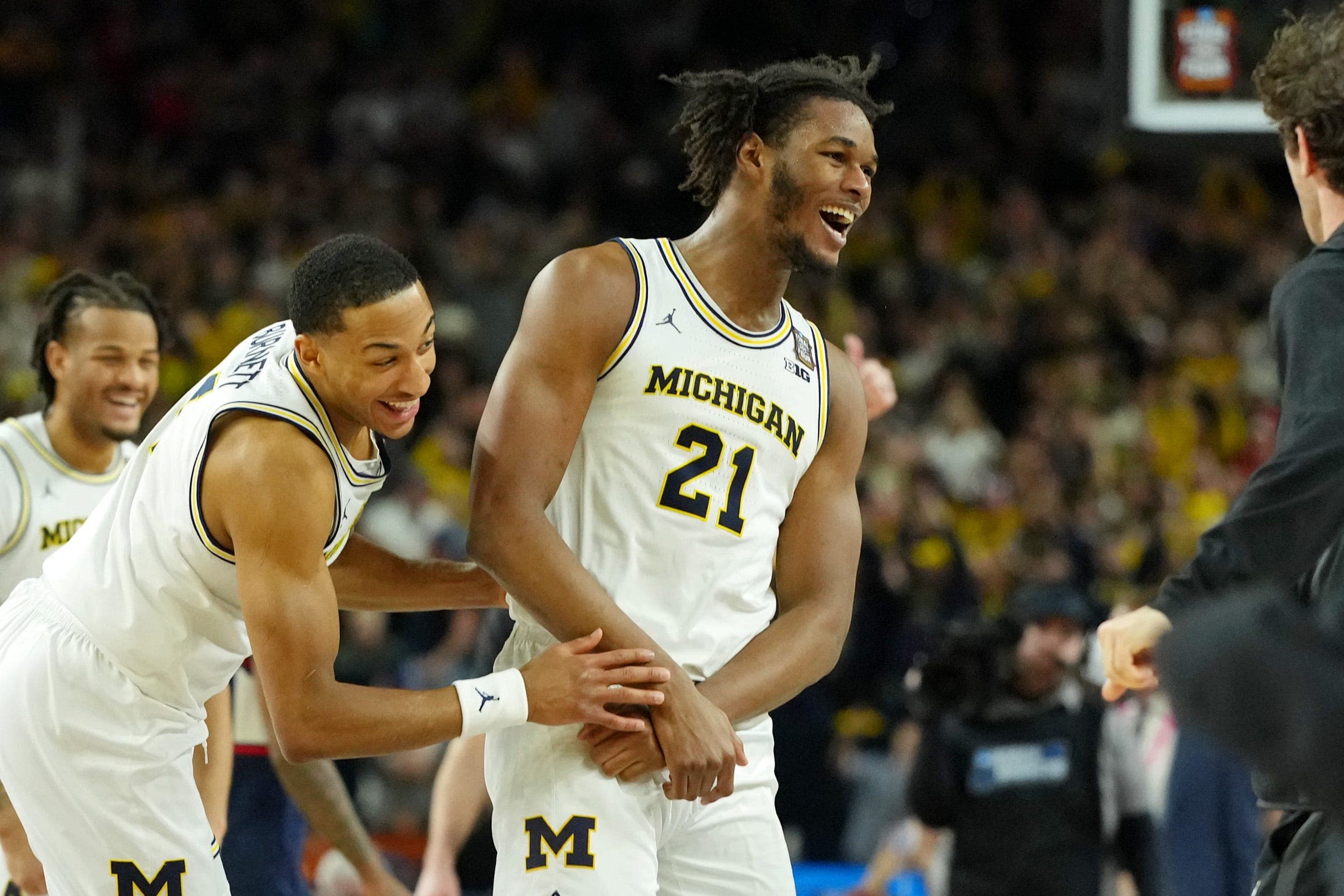 Michigan basketball's Morez Johnson Jr. officially staying in NBA Draft