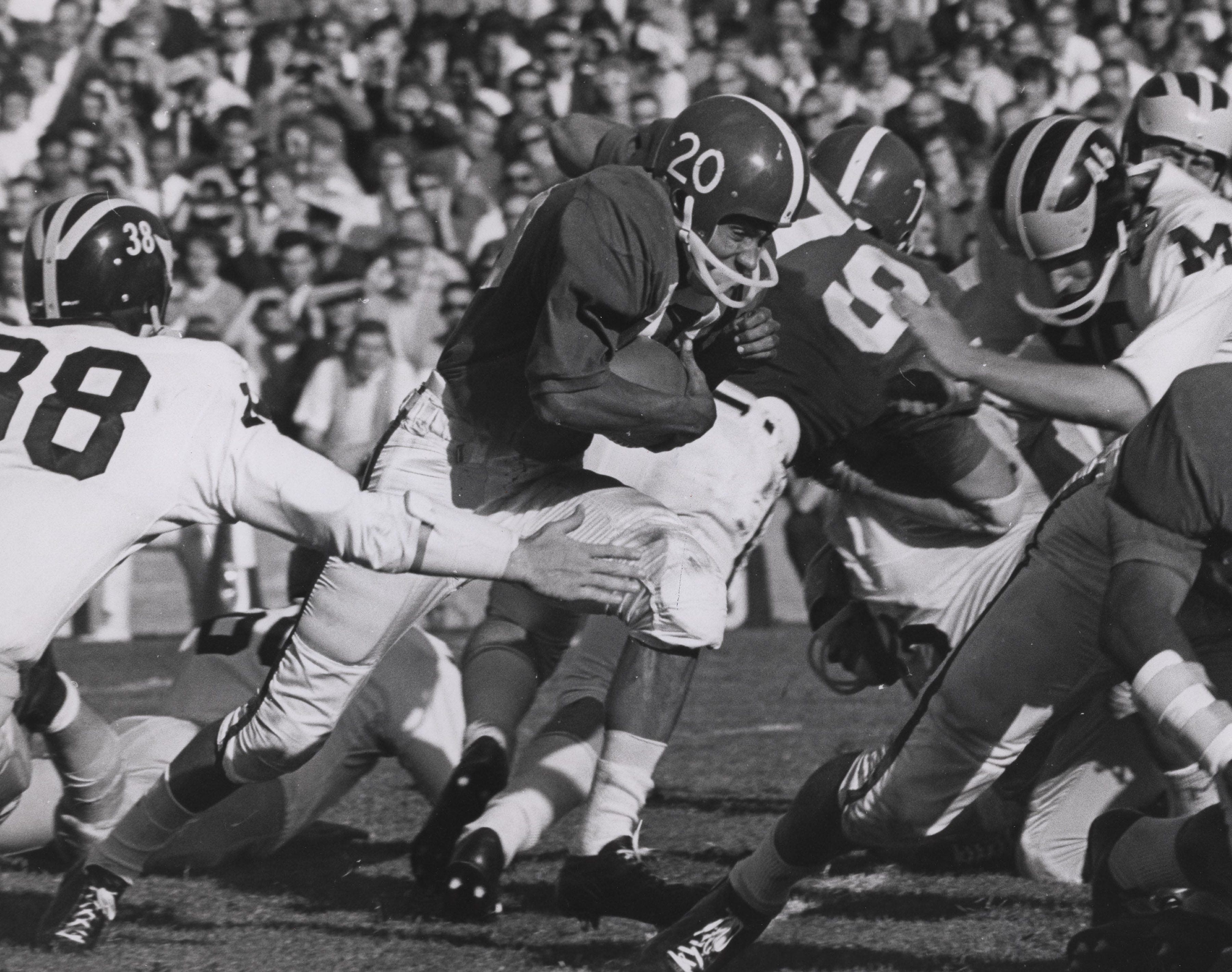 Sherman Lewis, Michigan State football All-American, ex-Lions OC, dies