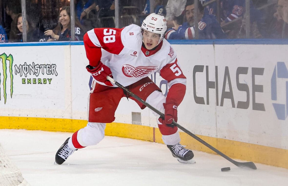 The Daily: Red Wings’ Finnie Canada Hero; Carter Bear Starts Memorial Cup Today