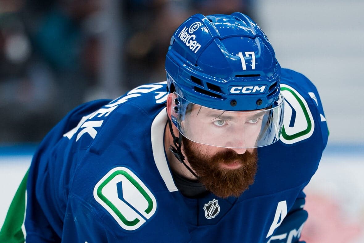 Former Red Wings Player Injured in World Championship Prep