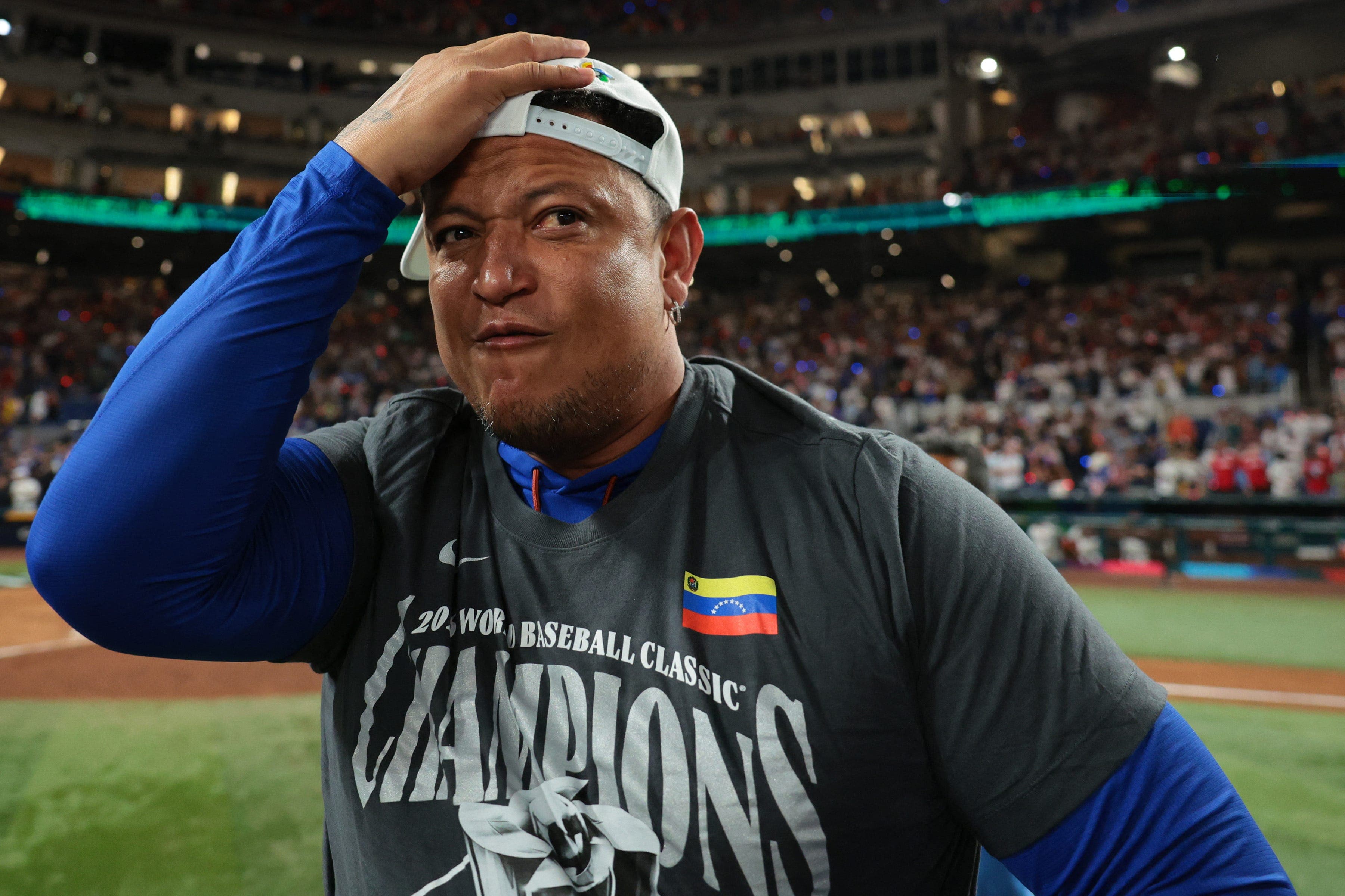 Carlos Beltran's Game-Saving Swing Lights Up Venezuela As Team Seizes BCC Title!