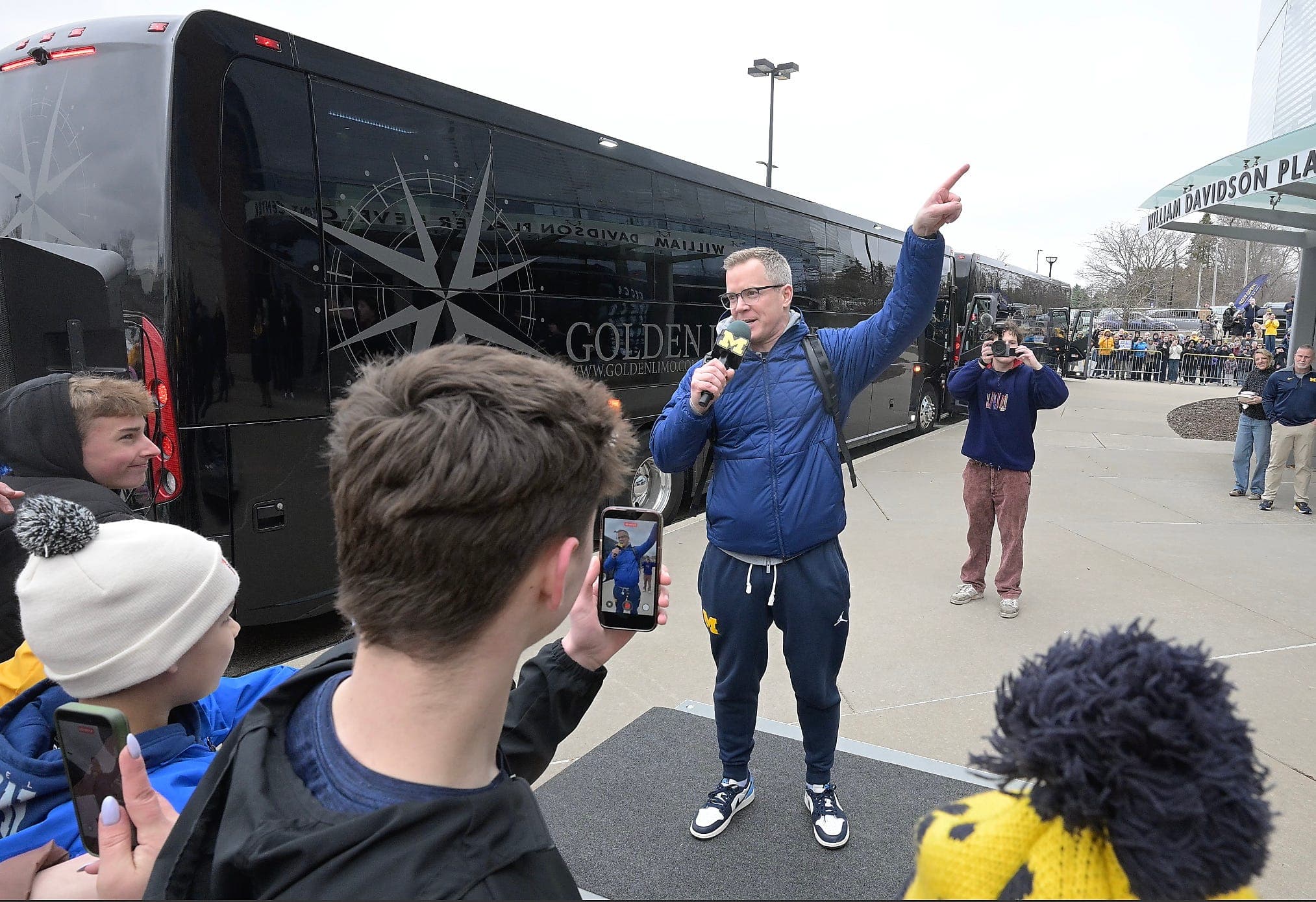 Final Four-bound Wolverines 'ready to bring another banner' to Crisler Center