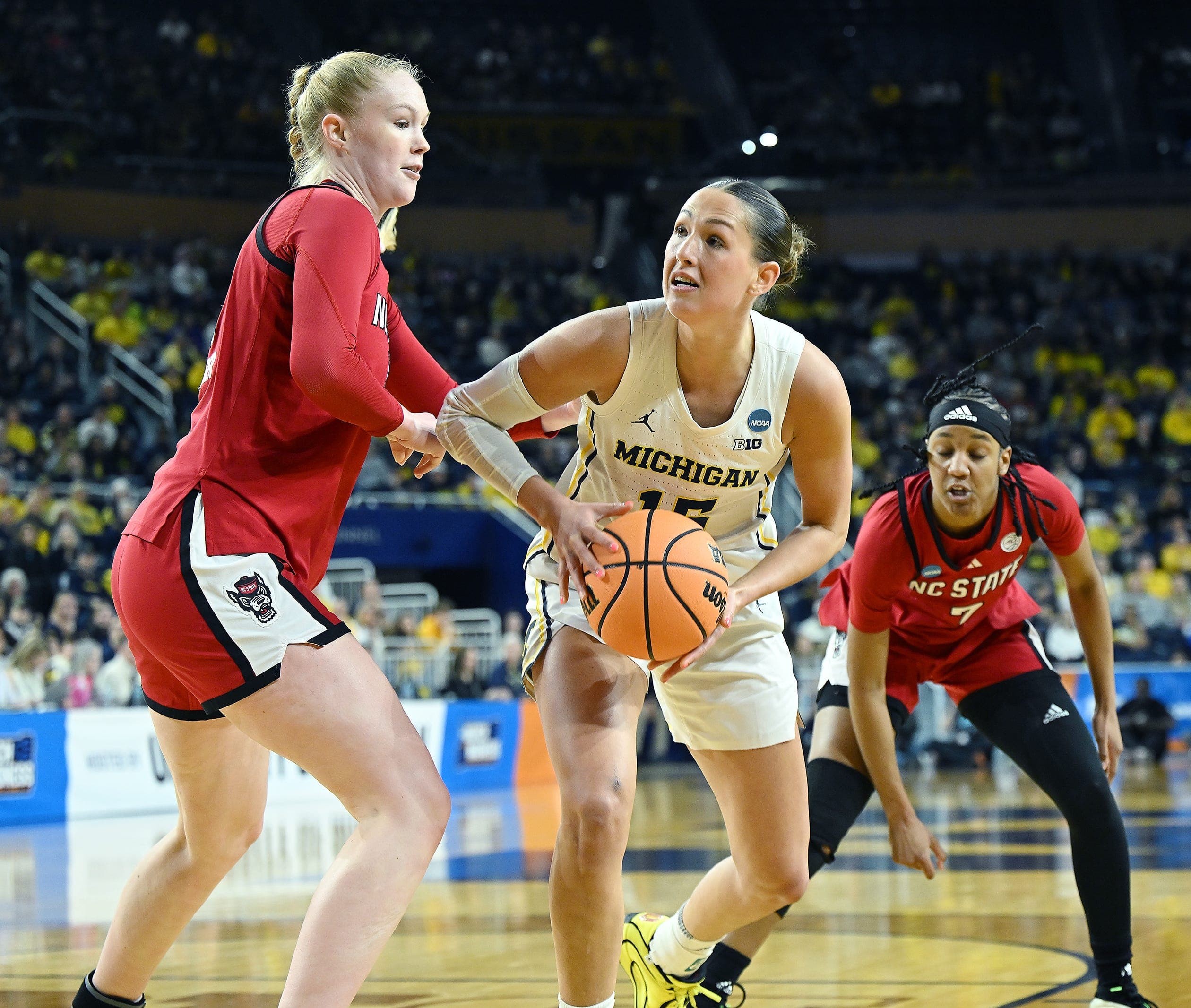 Michigan women's basketball using 'honest mistake' as fuel for showdown with Texas