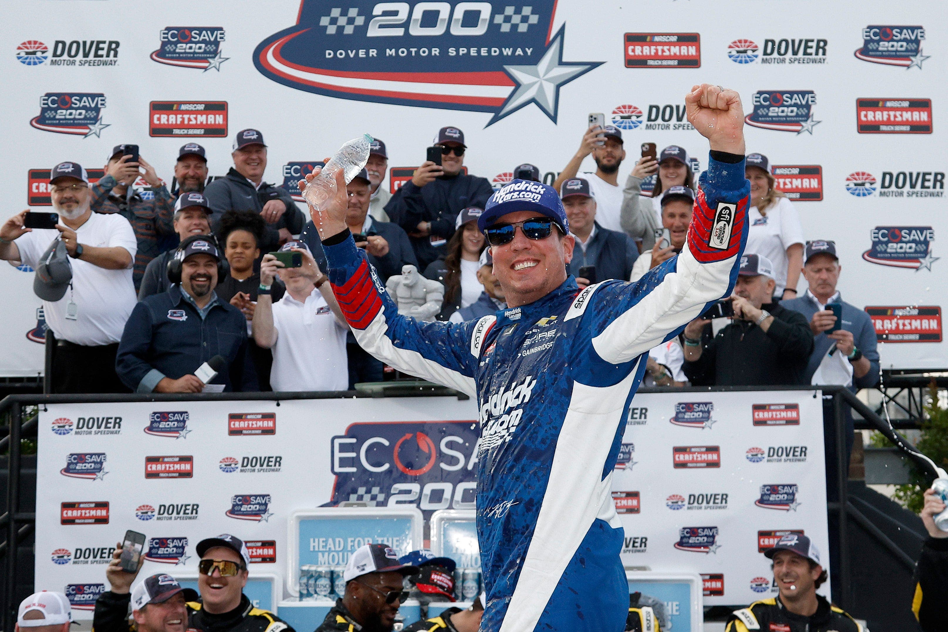 Racing peers mourn NASCAR superstar Kyle Busch