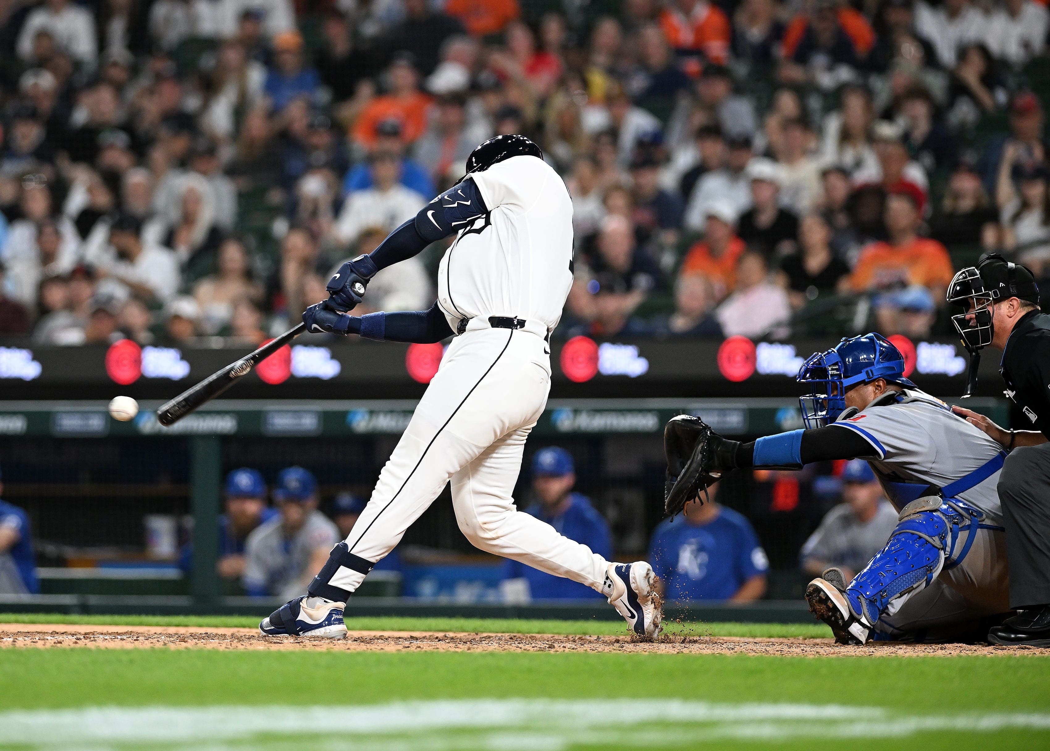 Detroit Tigers' Dillon Dingler loses bragging rights to lifelong buddy