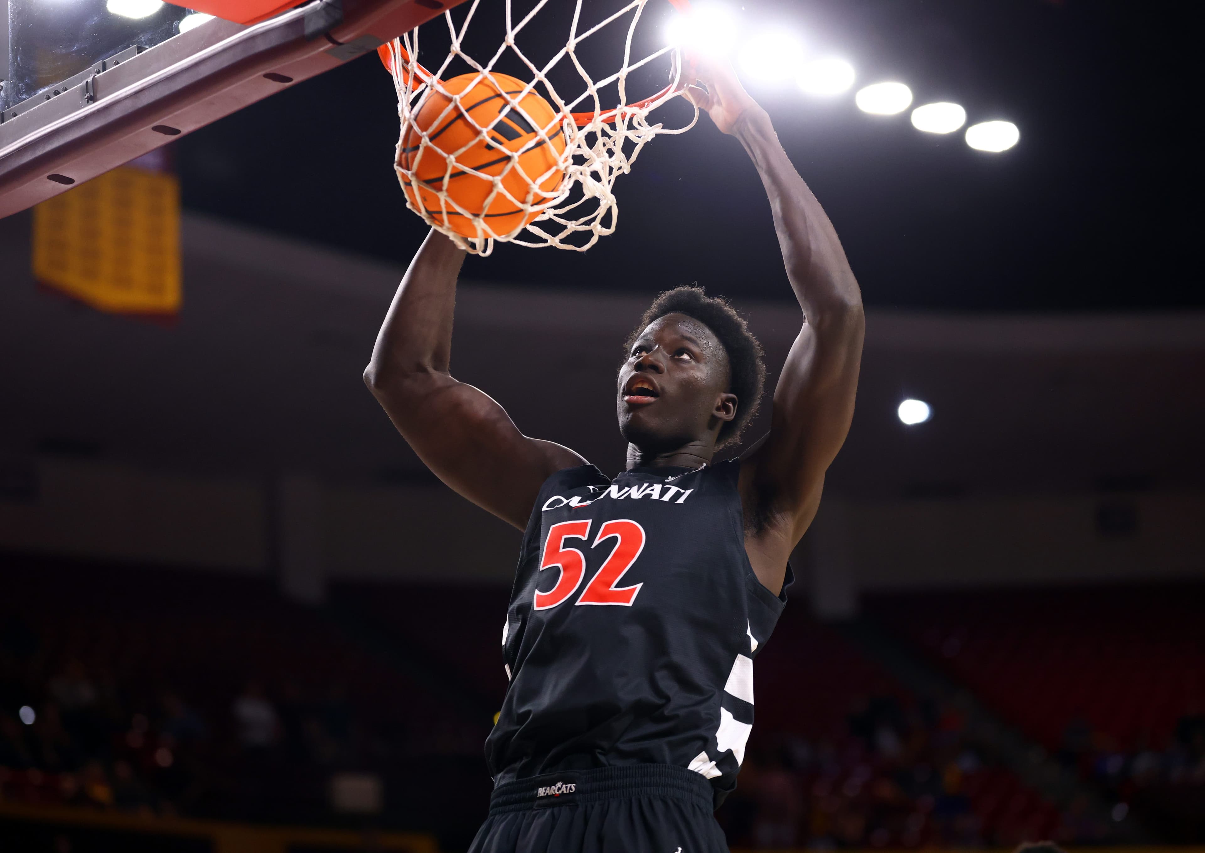 Michigan basketball comes out of transfer portal frenzy with 'the right guys'