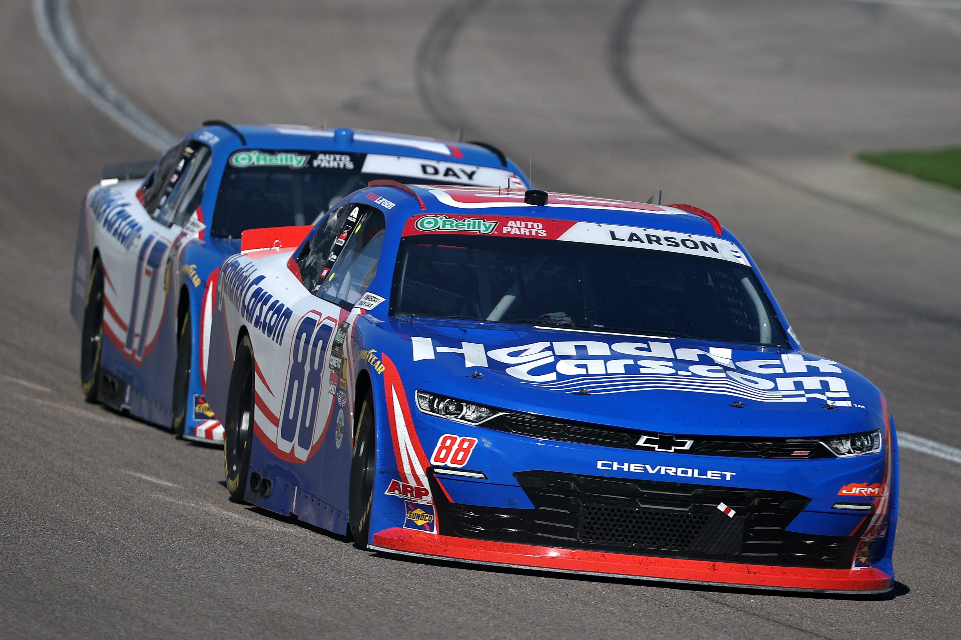 Driverless Champions Seek Lucky Charm for Las Vegas Grand Prix Victory