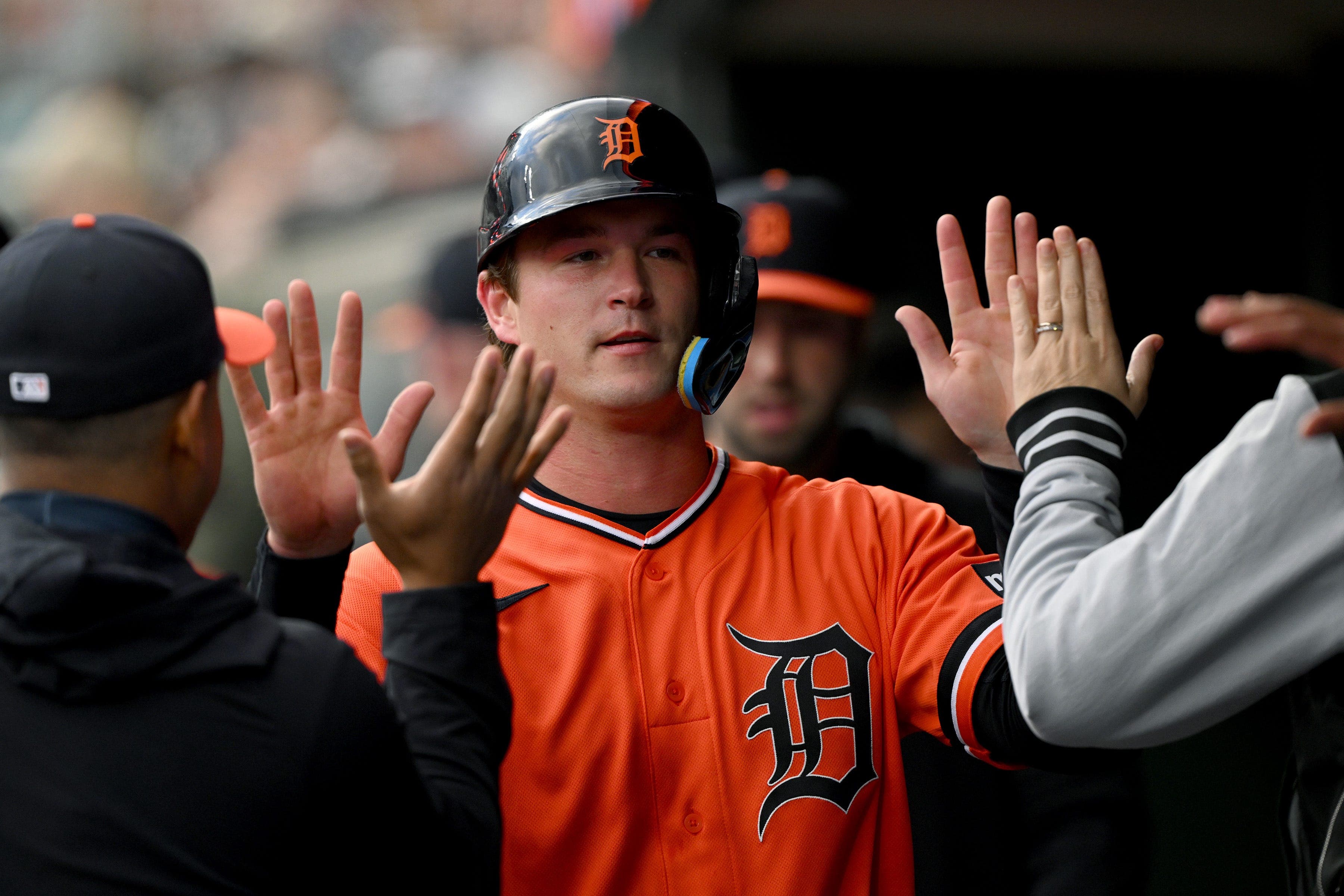 Tigers back in the win column, blank Marlins in opener