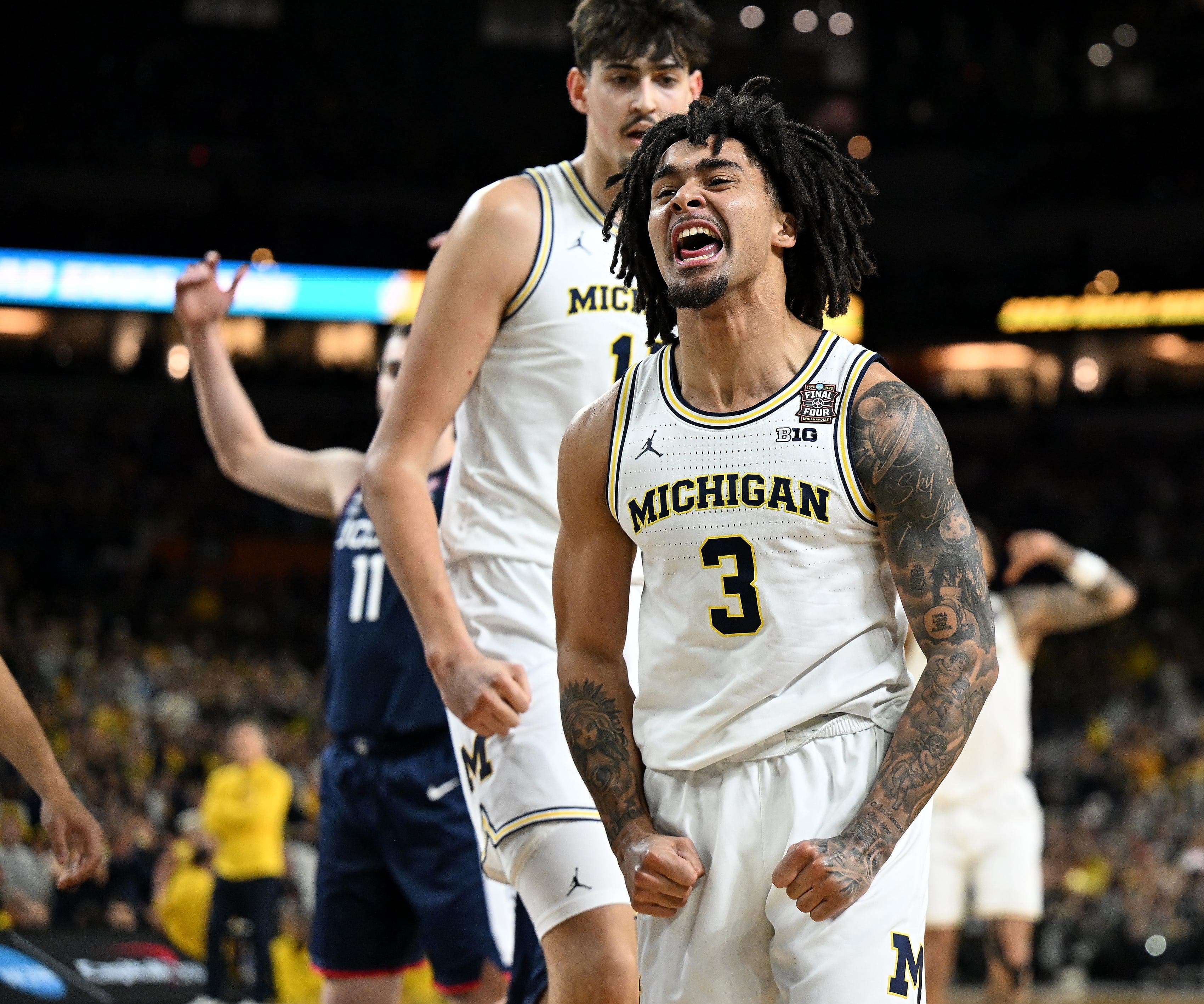 National champs! Michigan beats UConn to complete title run