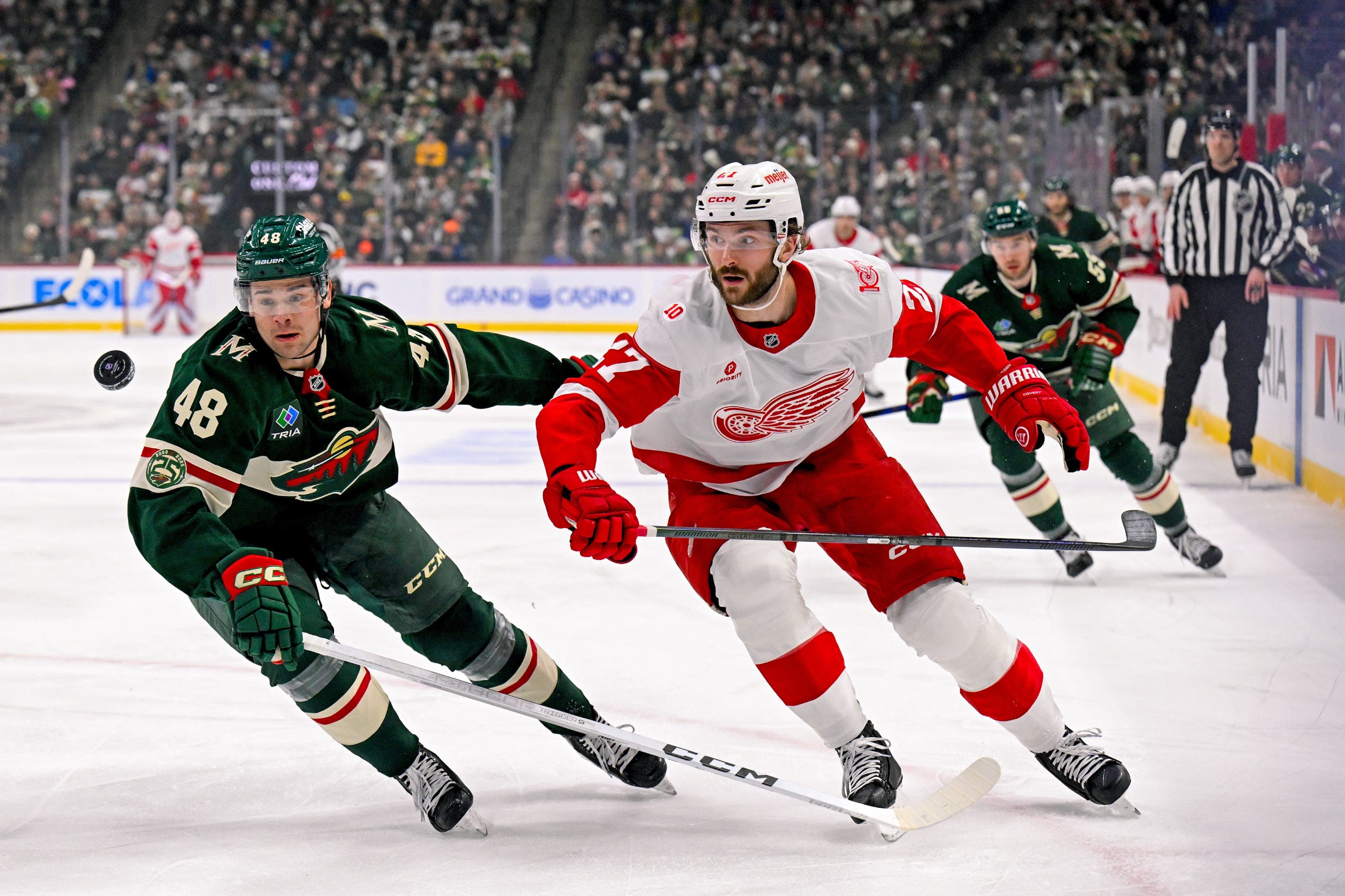 Live updates: Red Wings vs. Wild, Gibson or Talbot in goal?