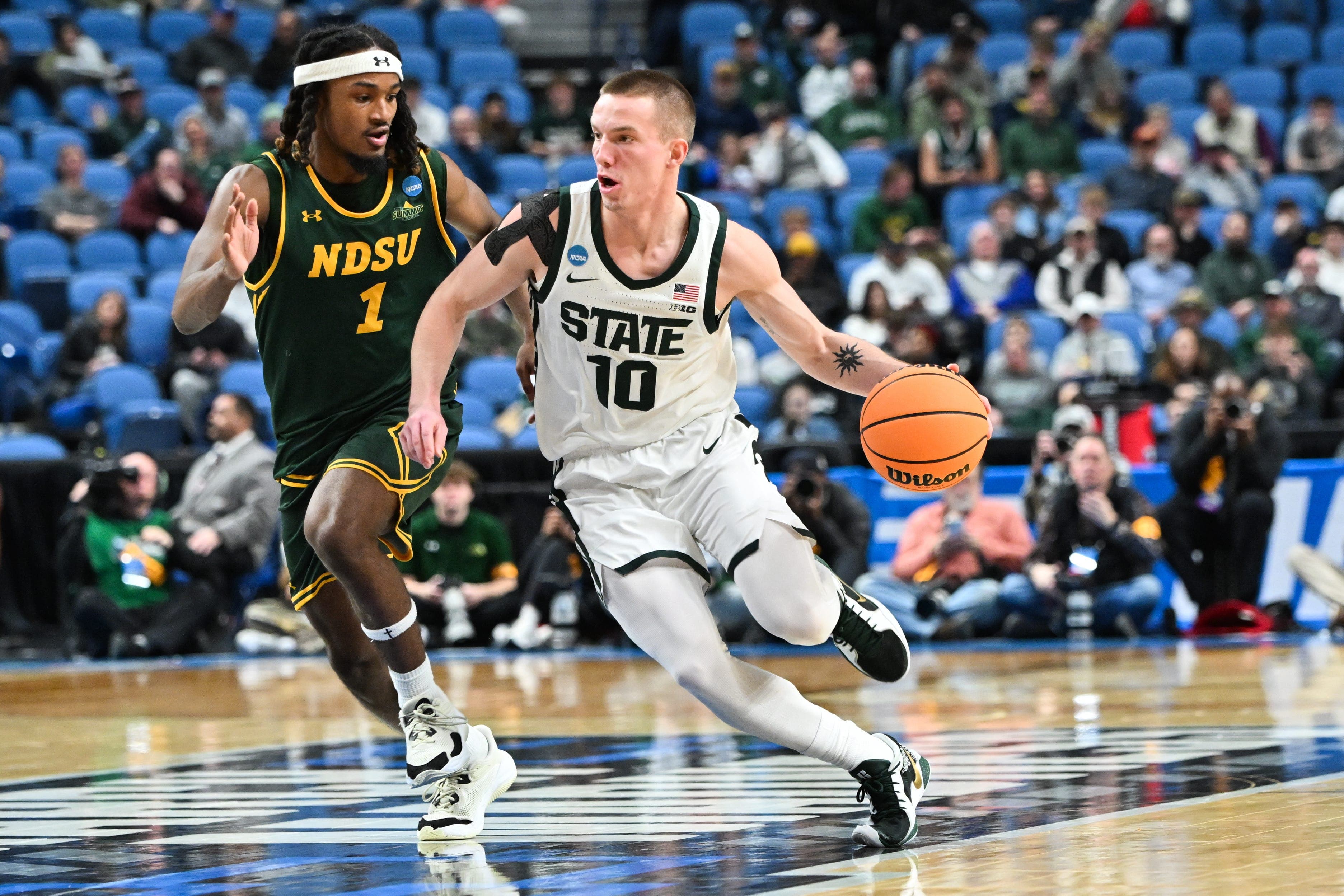Michigan State guard Denham Wojcik playing through shoulder injury