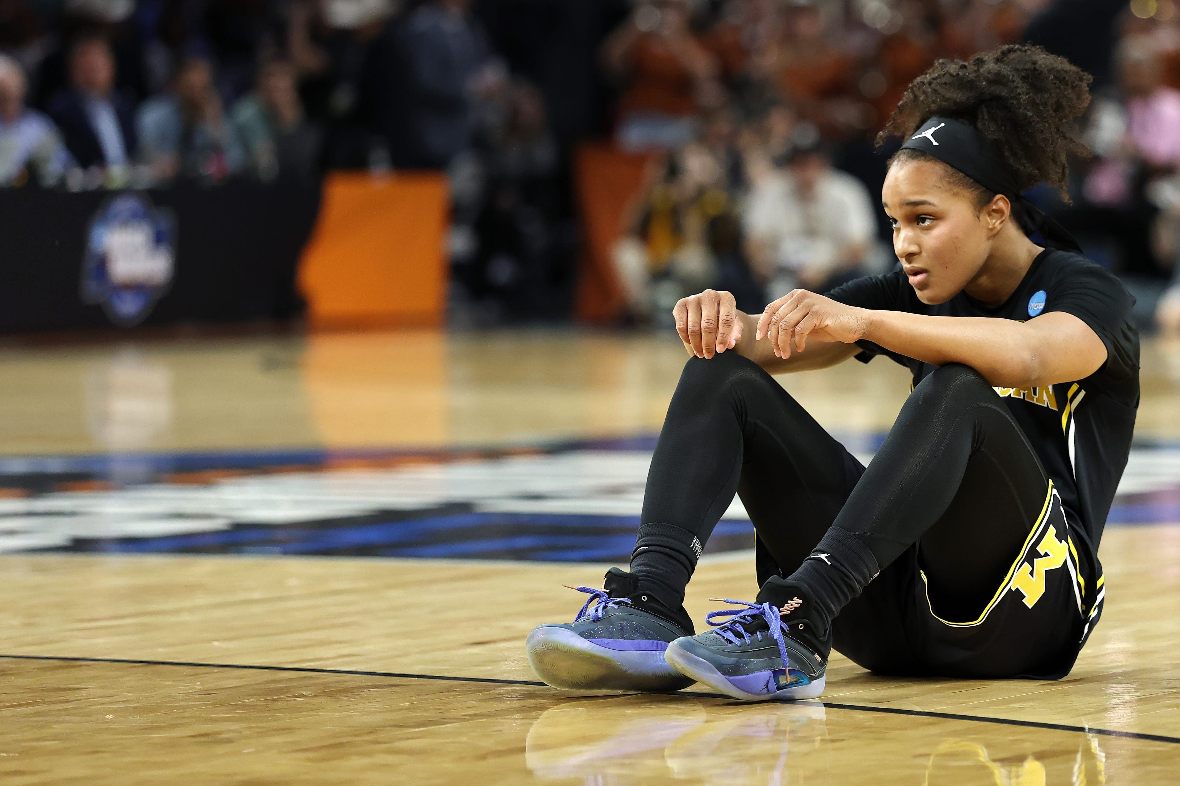 Michigan women no match for Texas in Elite Eight basketball loss