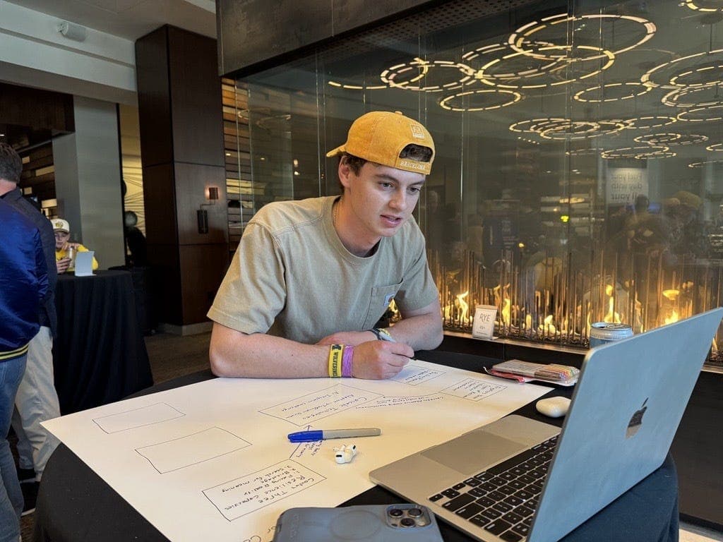 Michigan students cram in homework before big game in Indianapolis