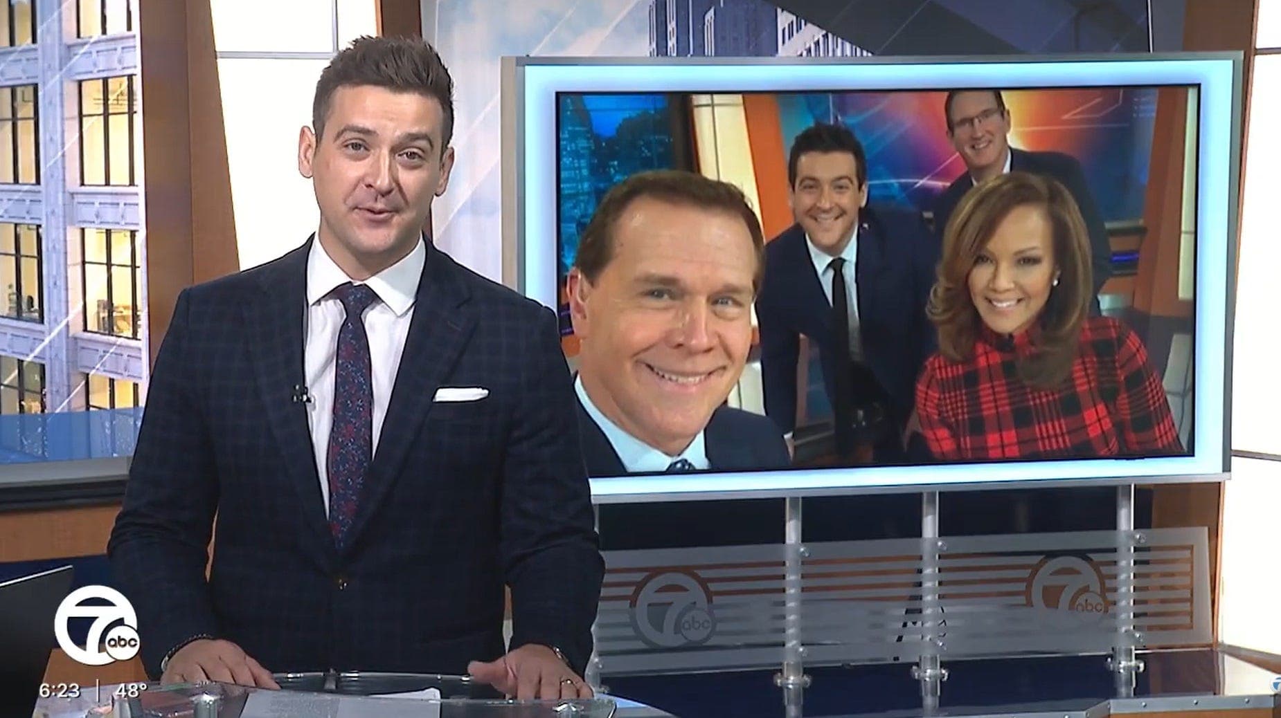 Fighting back tears, Brad Galli signs off WXYZ Channel 7 for last time
