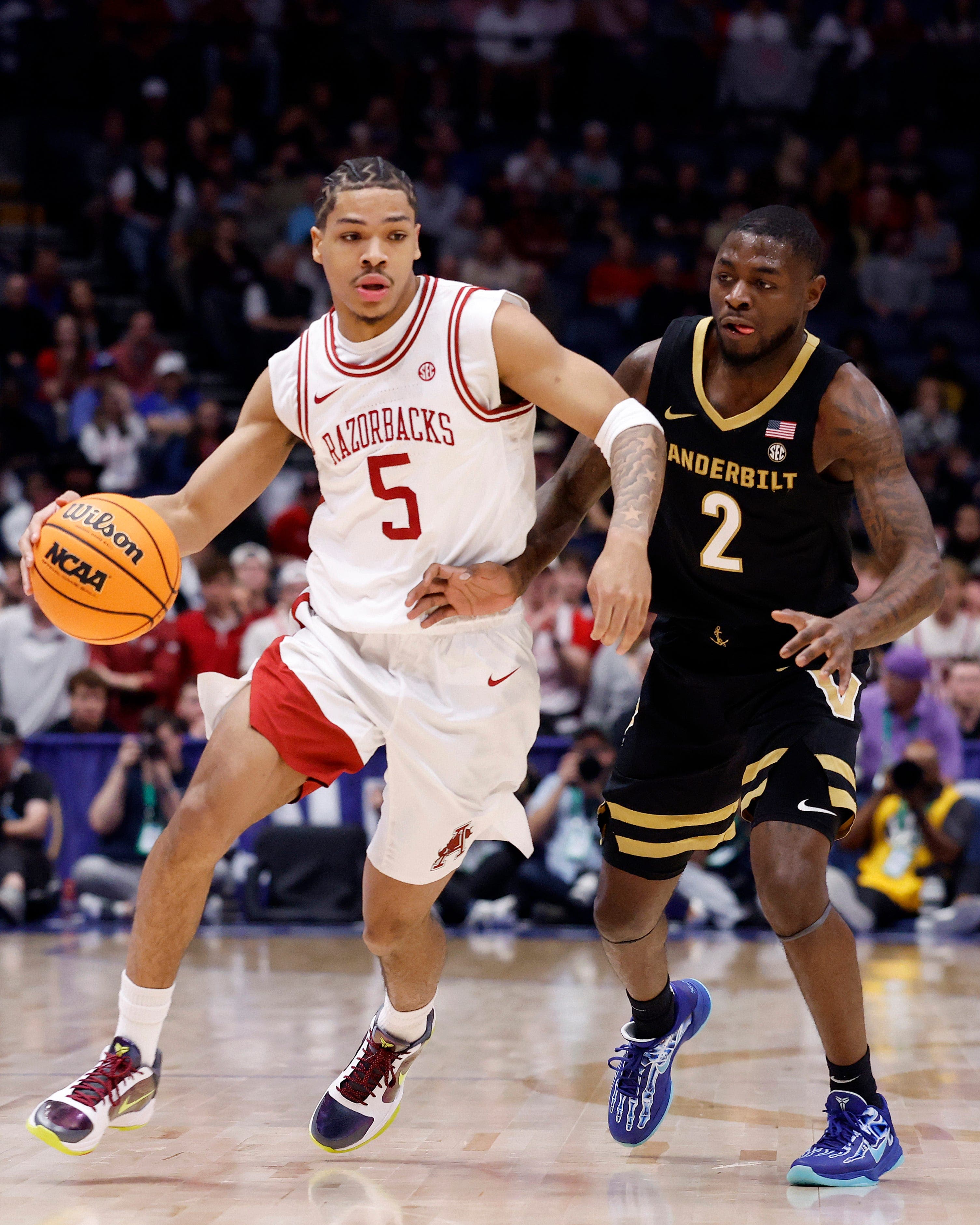 Final Four Fever Booms: Buckle Up for Shockingly Awesome Points Prop!