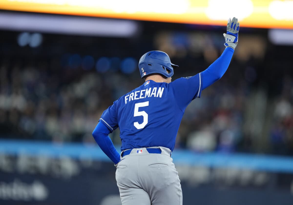 Dodgers Reinstate Freddie Freeman from Paternity List