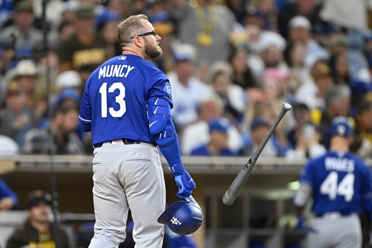 Dave Roberts Reveals Latest on Max Muncy Injury