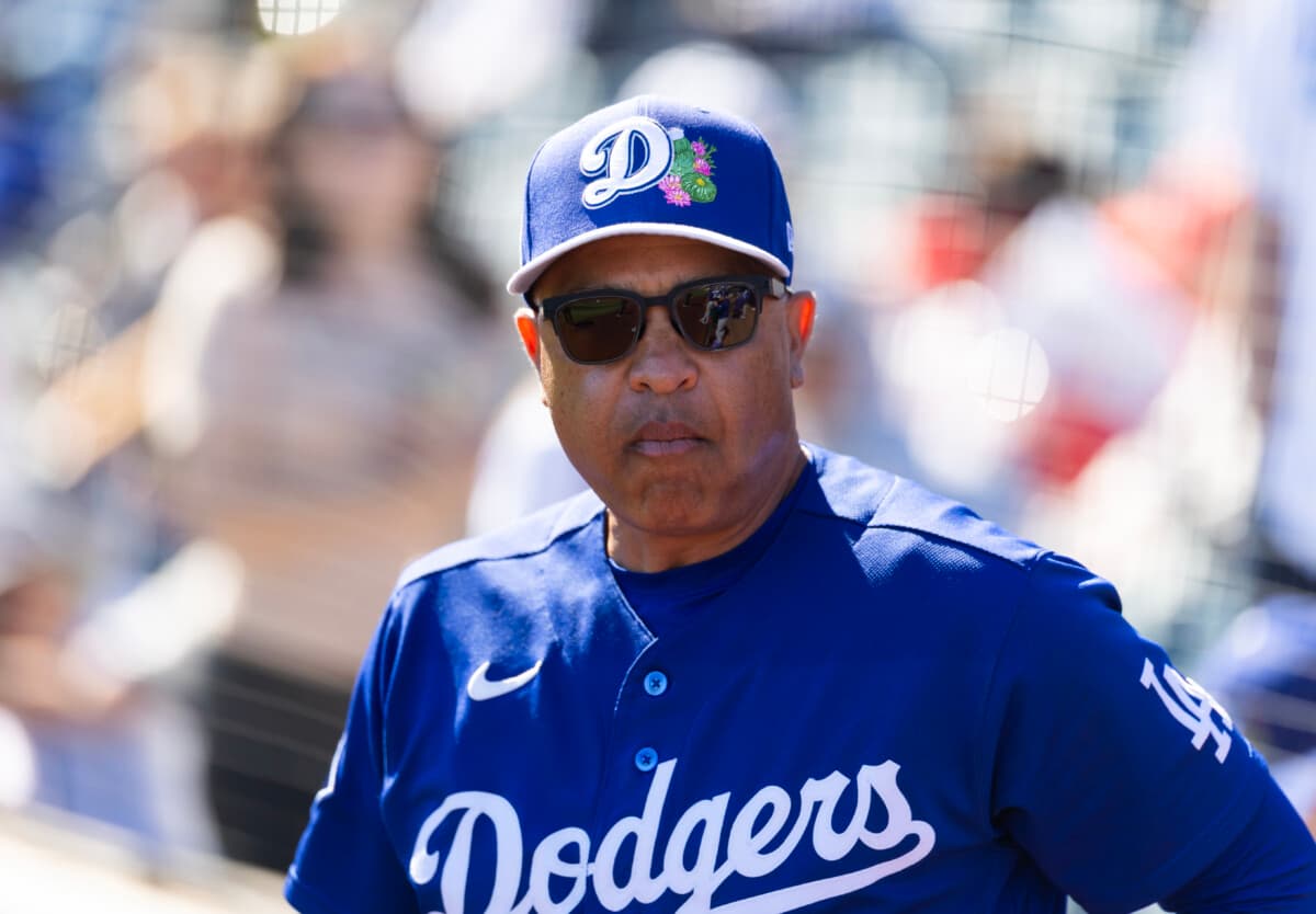 Dodgers’ Slump Worsened by Clubhouse Bug, Dave Roberts Says