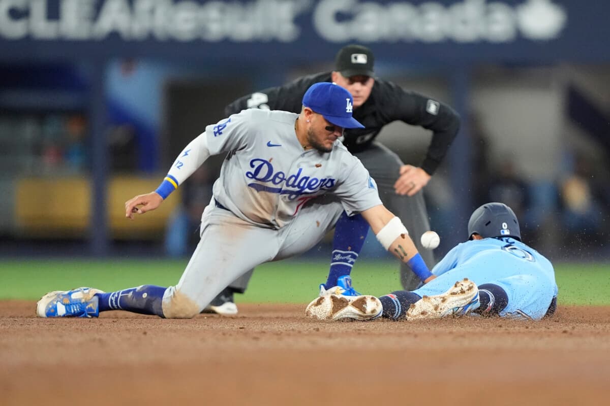 Miguel Rojas Makes Bereavement Decision After Father’s Passing