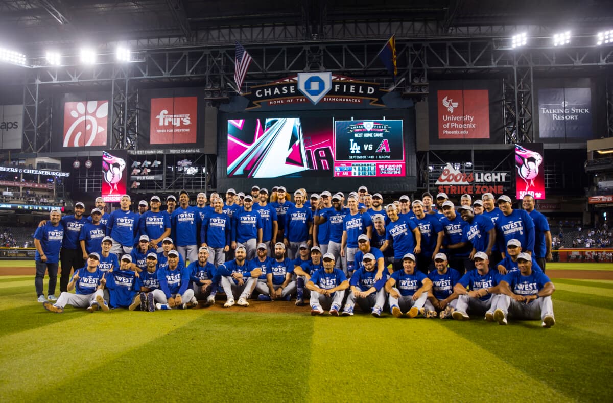 Dodgers Unanimously Predicted to Win Division by MLB Execs