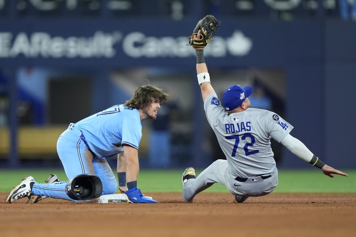 Dodgers’ Double Plays Mean Free Double Cheeseburgers at the Habit