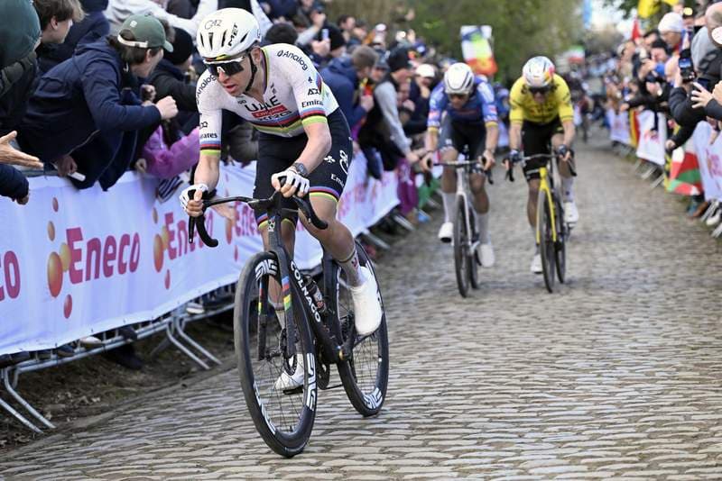 Pogačar could be penalized for Flanders' level crossing incident