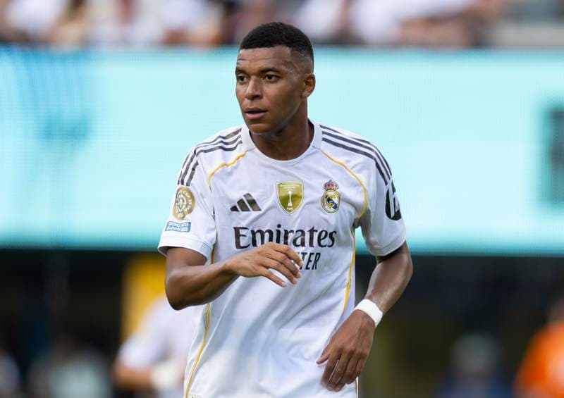 Mbappé part of Real squad in Munich after head injury