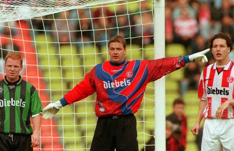 Former Düsseldorf Stars Call for Heroes' Mourning with Jersey Tribute to Fallen Keeper Koch