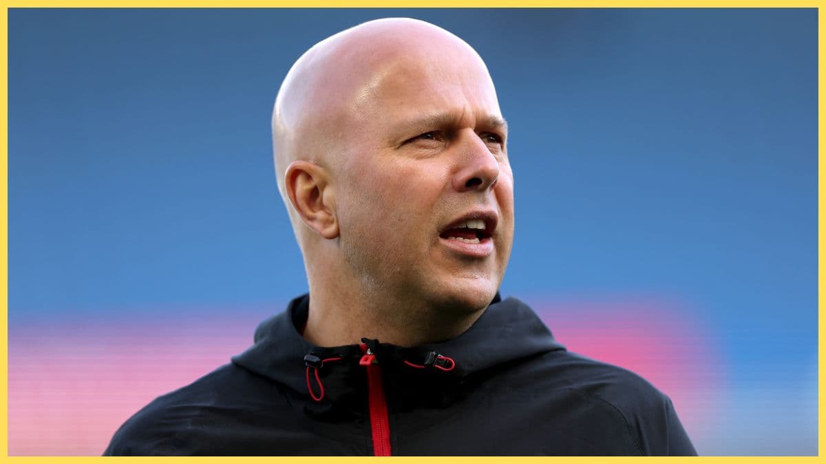 Arne Slot aims dig at Man City supporters ahead of Etihad showdown