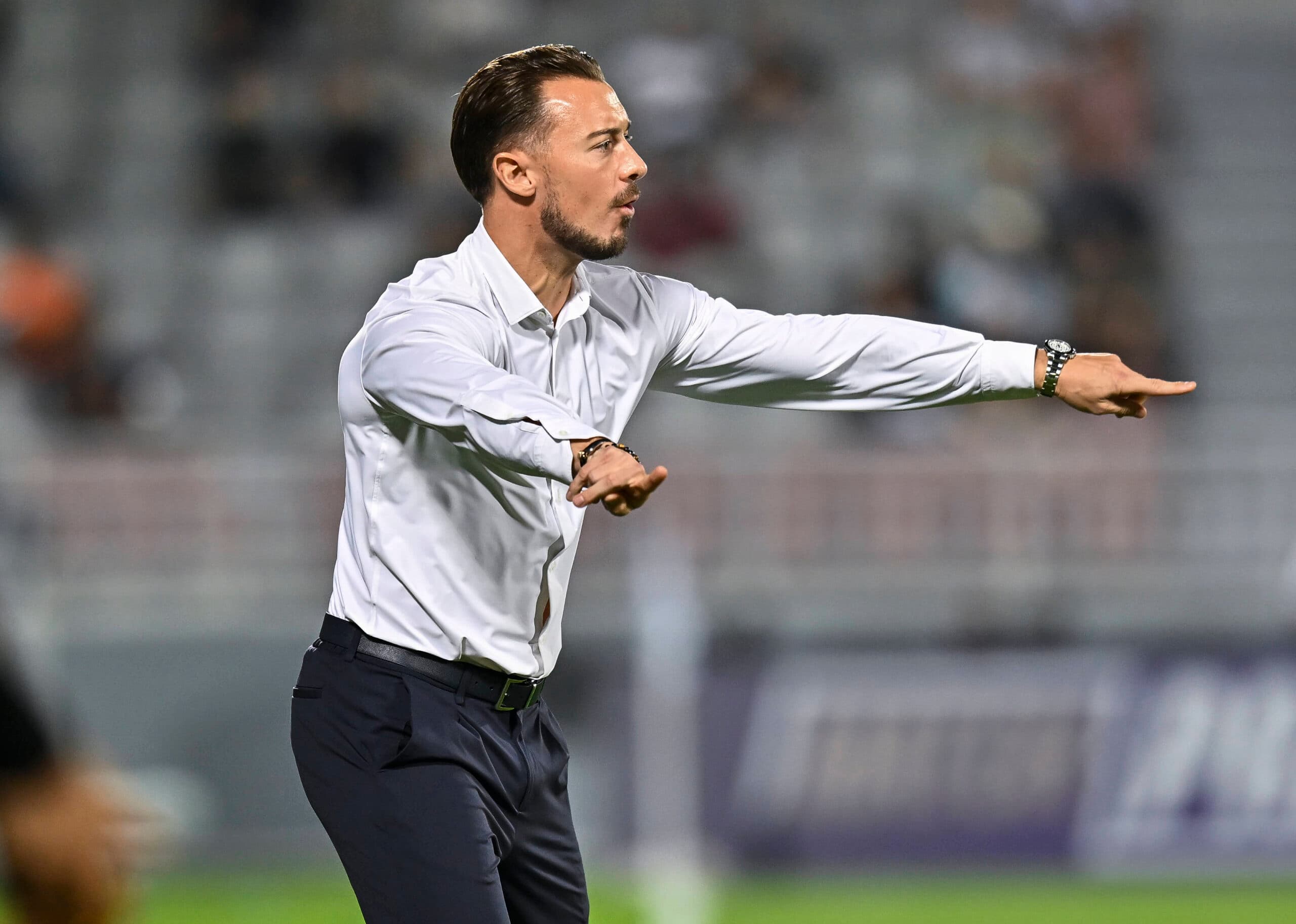 Report: Chelsea want to replace Liam Rosenior with one of the most talented young managers in the world