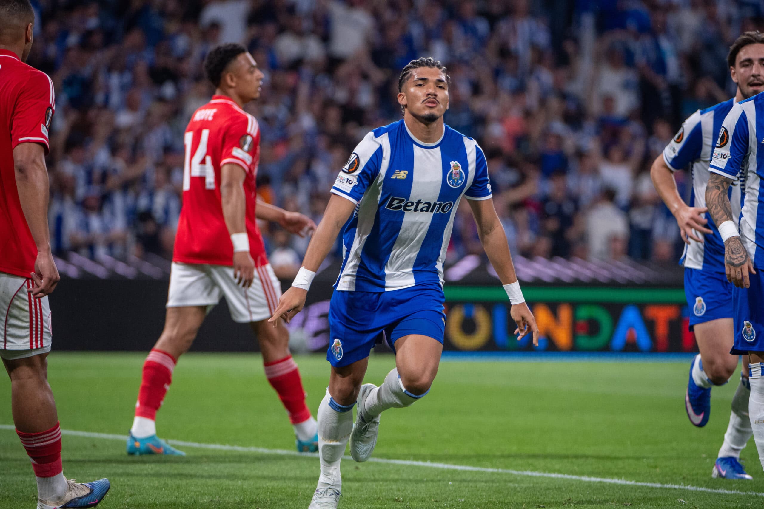 Spurs Scouting Porto For Summer Rebuild