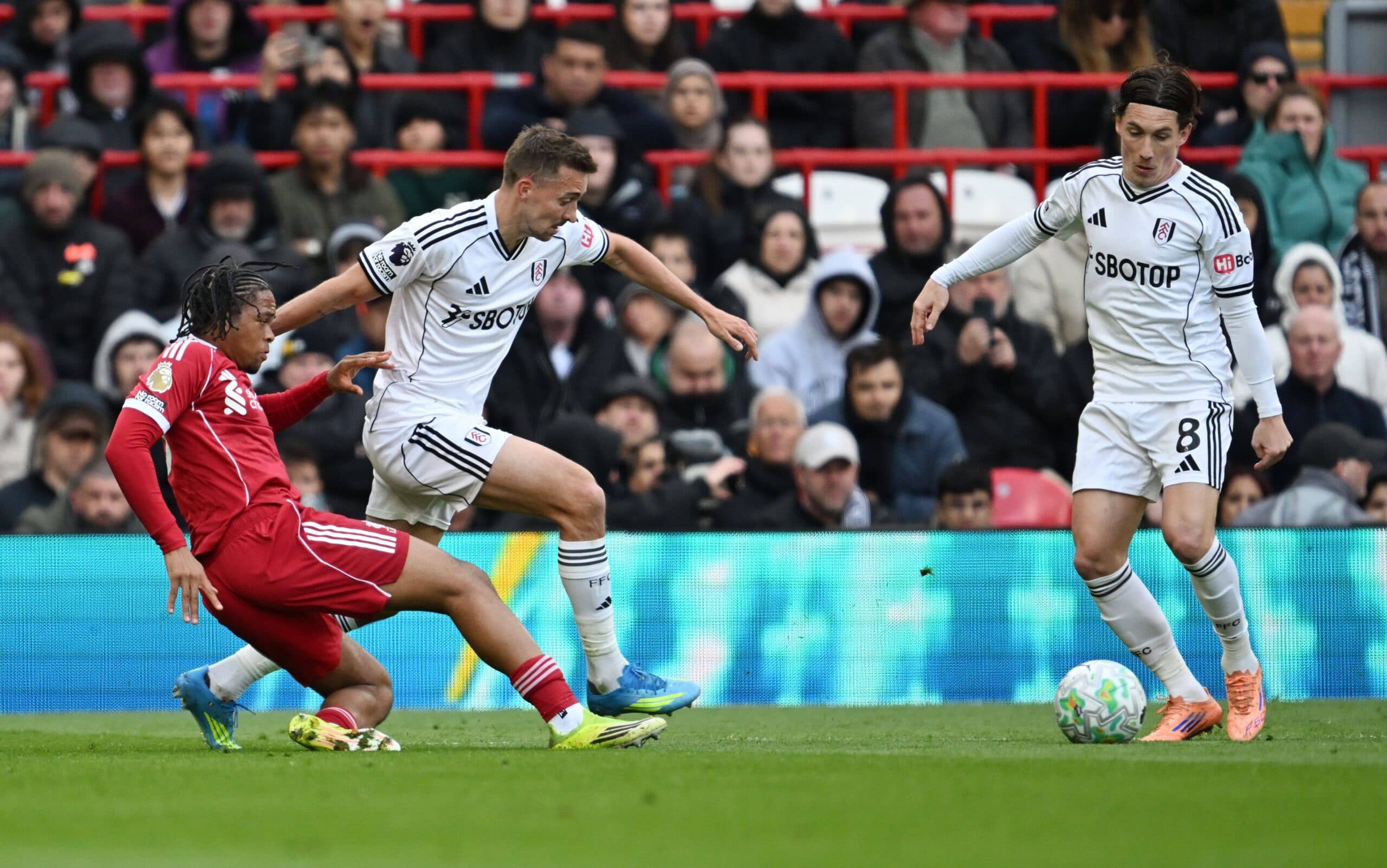 Ngumoha and Salah Fire Liverpool to 2-0 Win Over Fulham