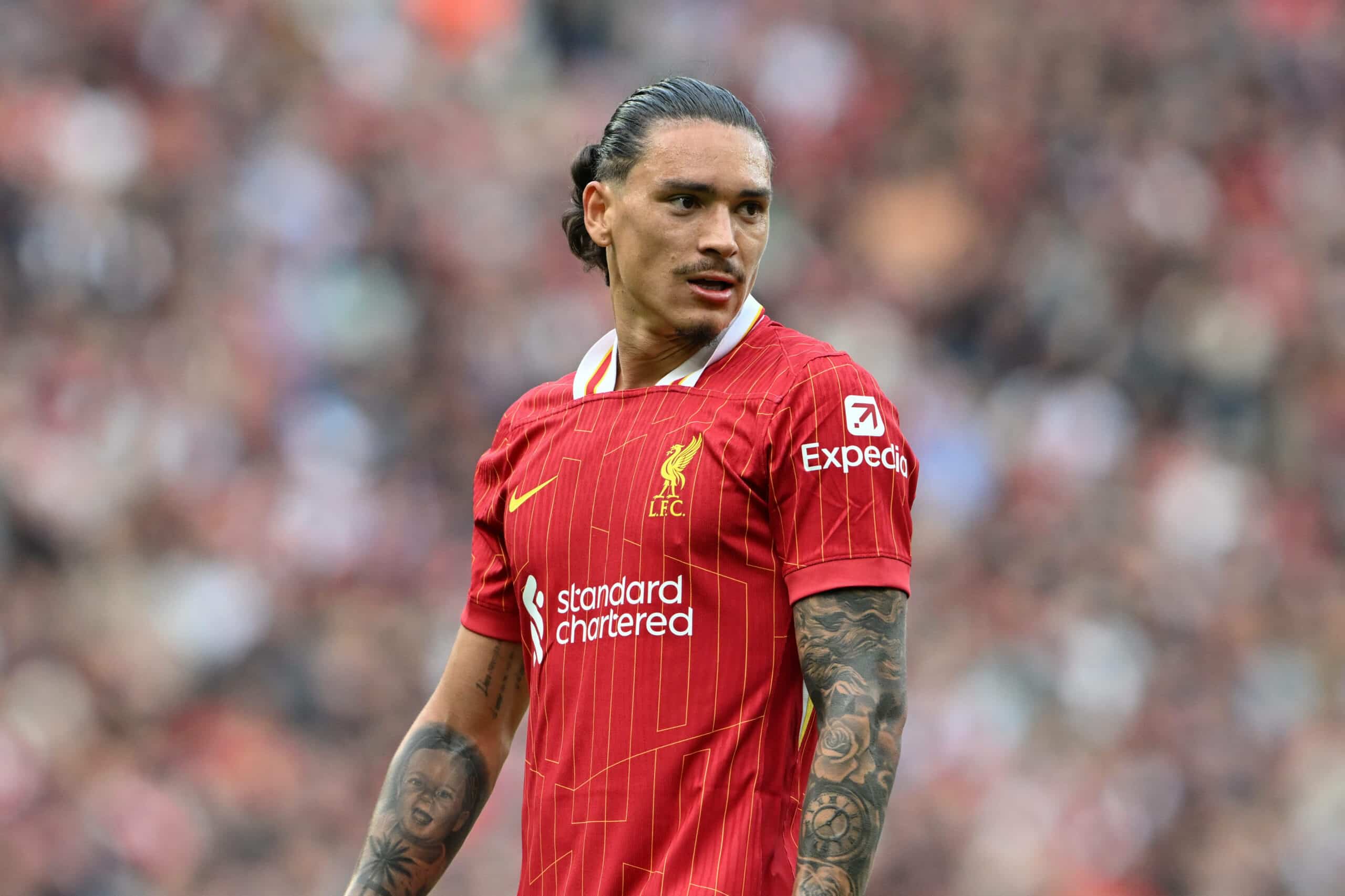 Report: Chelsea considering move to sign former Liverpool star