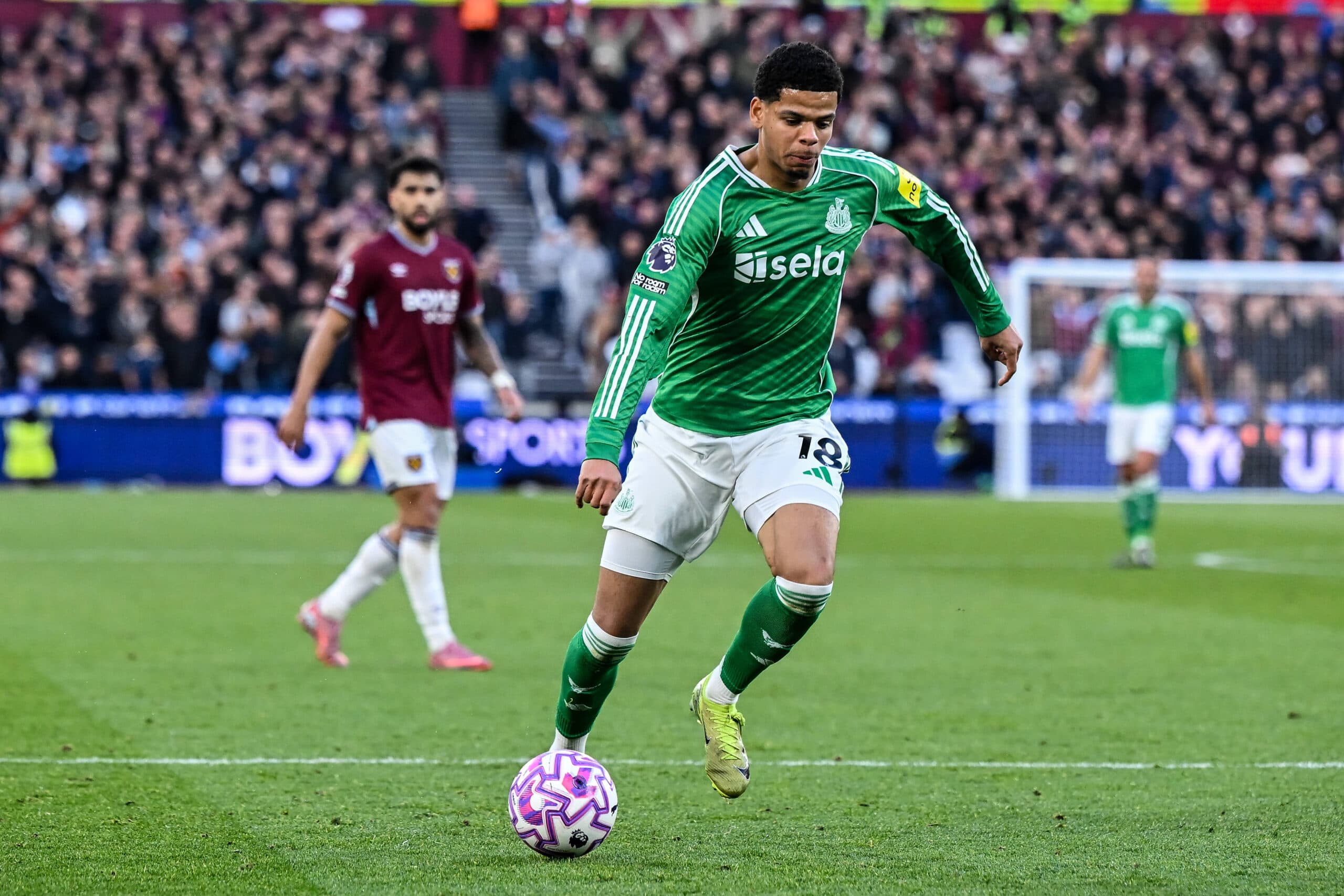 Newcastle want £30m attacker to stay