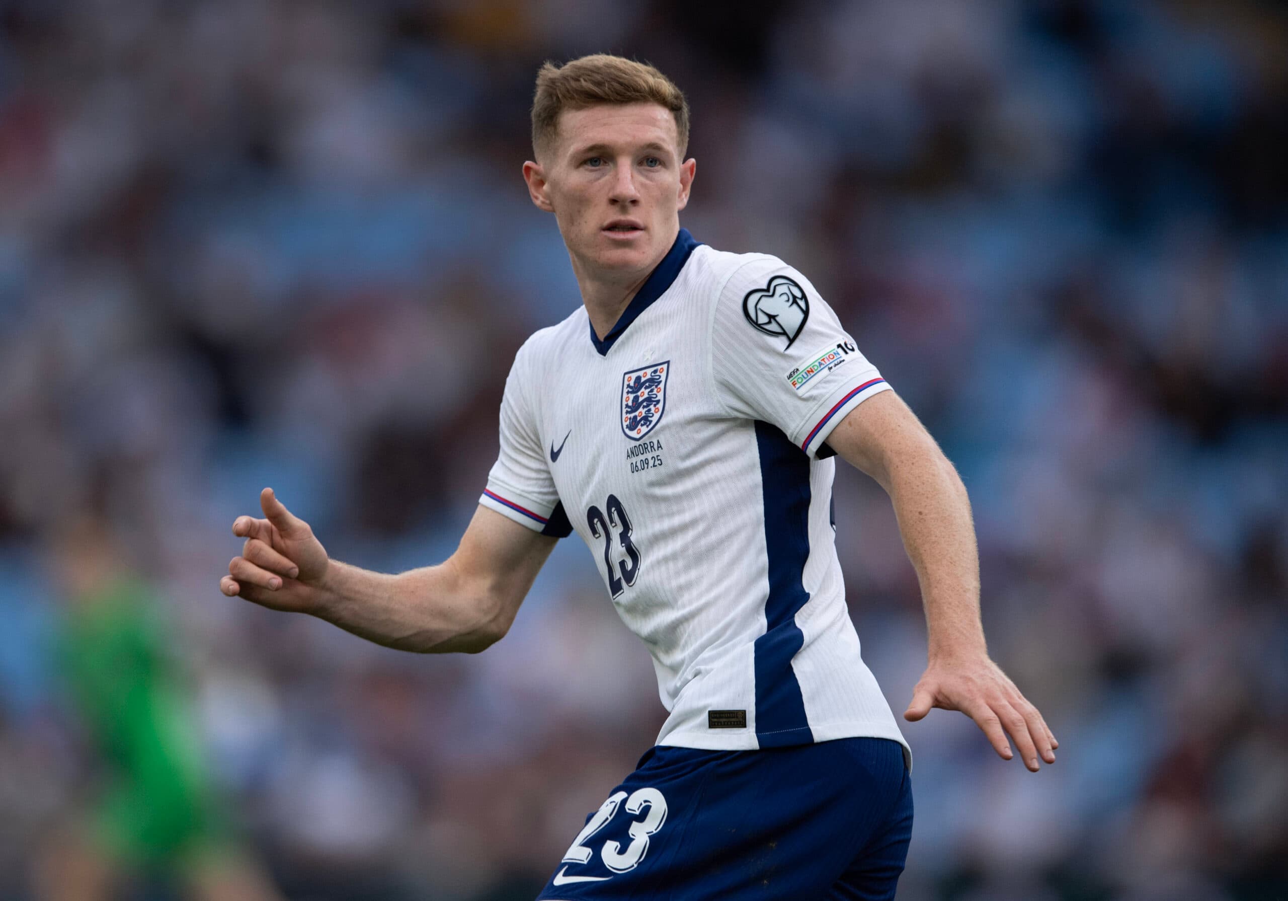 Report: Chelsea ready to pay €100m to win the race for midfielder