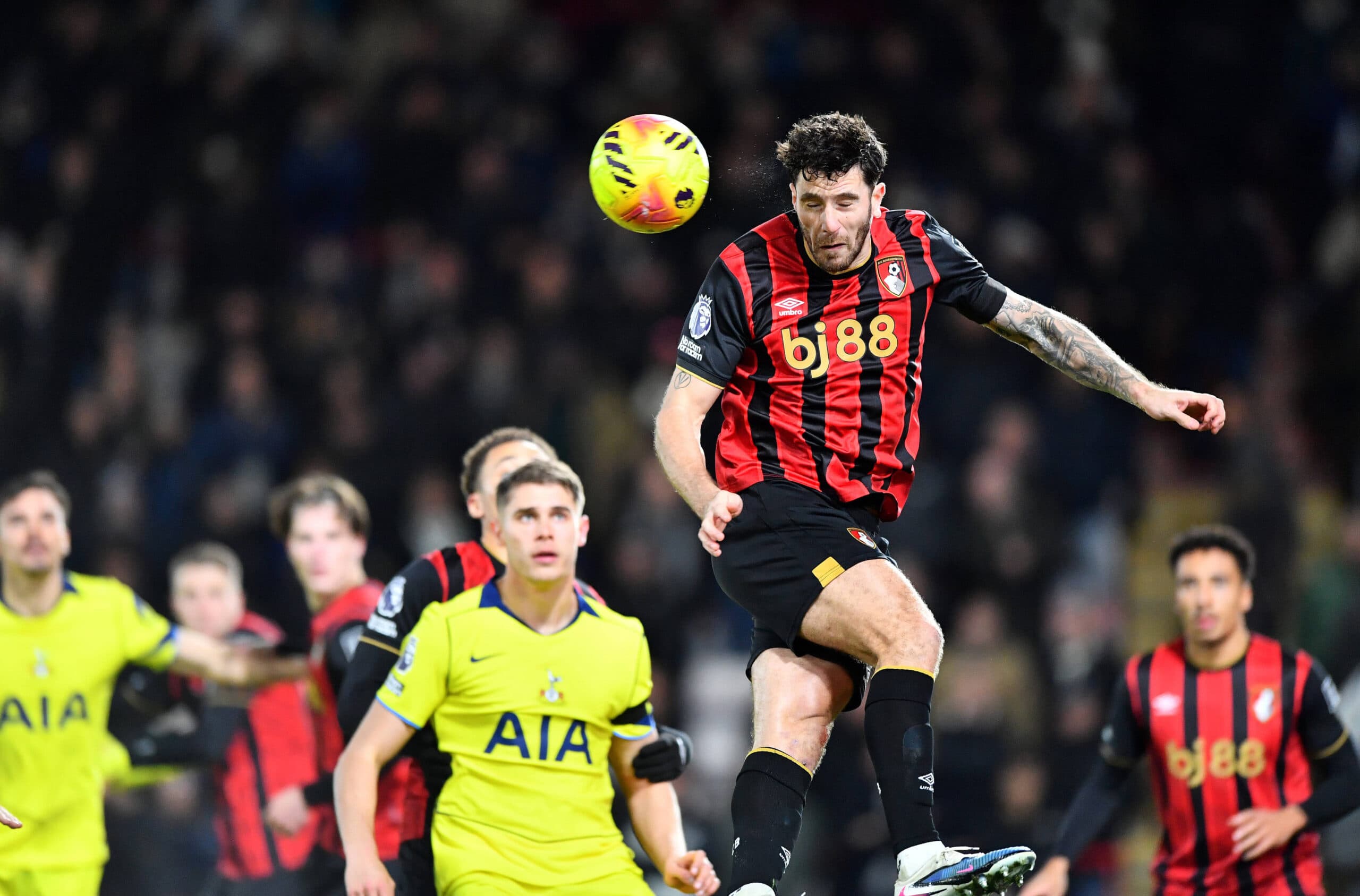 Report: Seven Premier League clubs are pushing to sign Bournemouth star