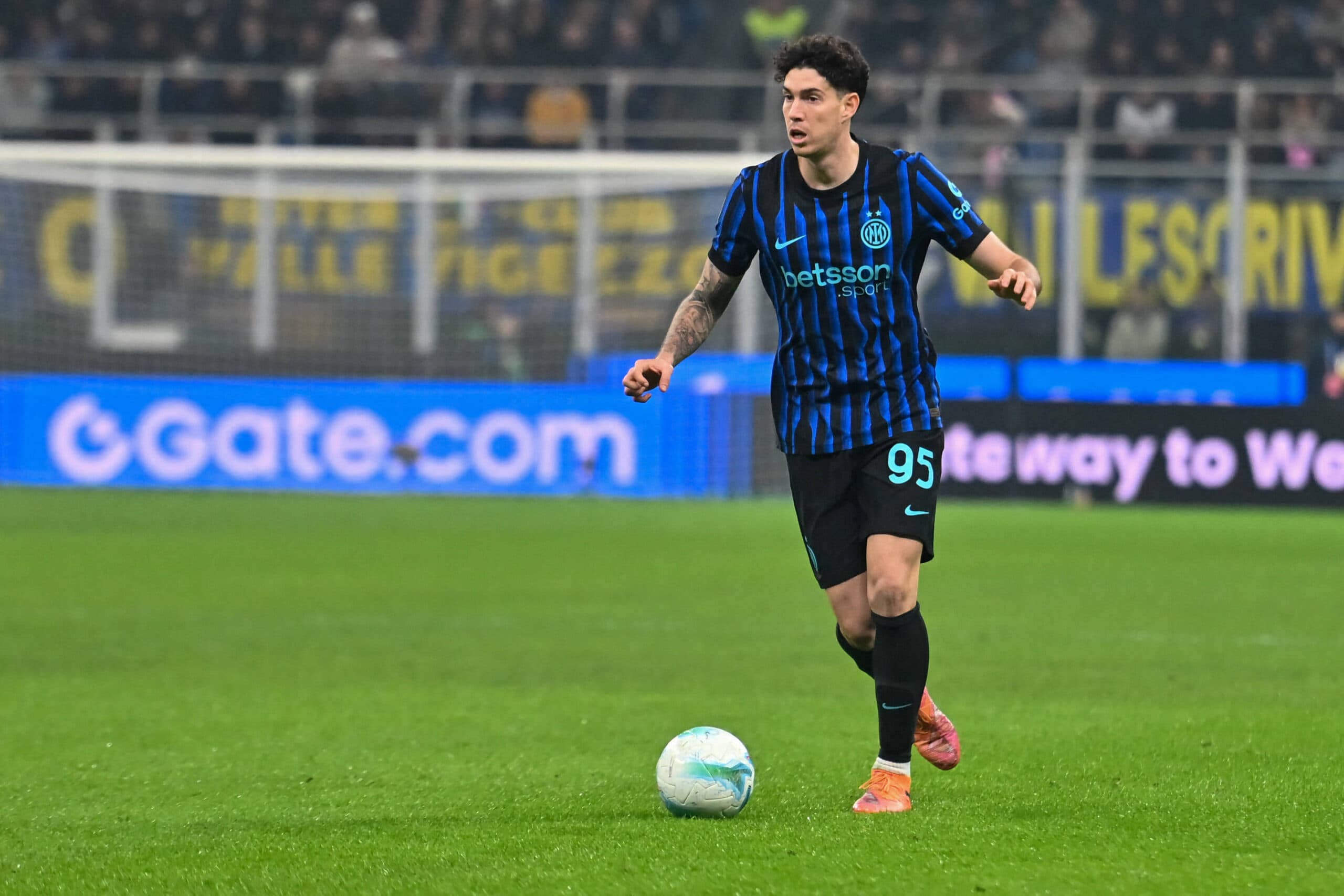 Report: Liverpool set to battle Barcelona in the race to sign world-class Serie A star