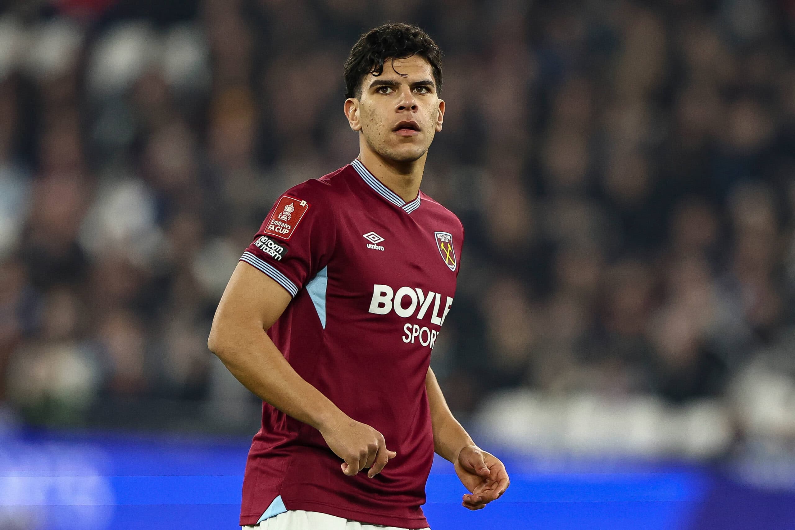 Report: Liverpool make move to sign £55m midfielder