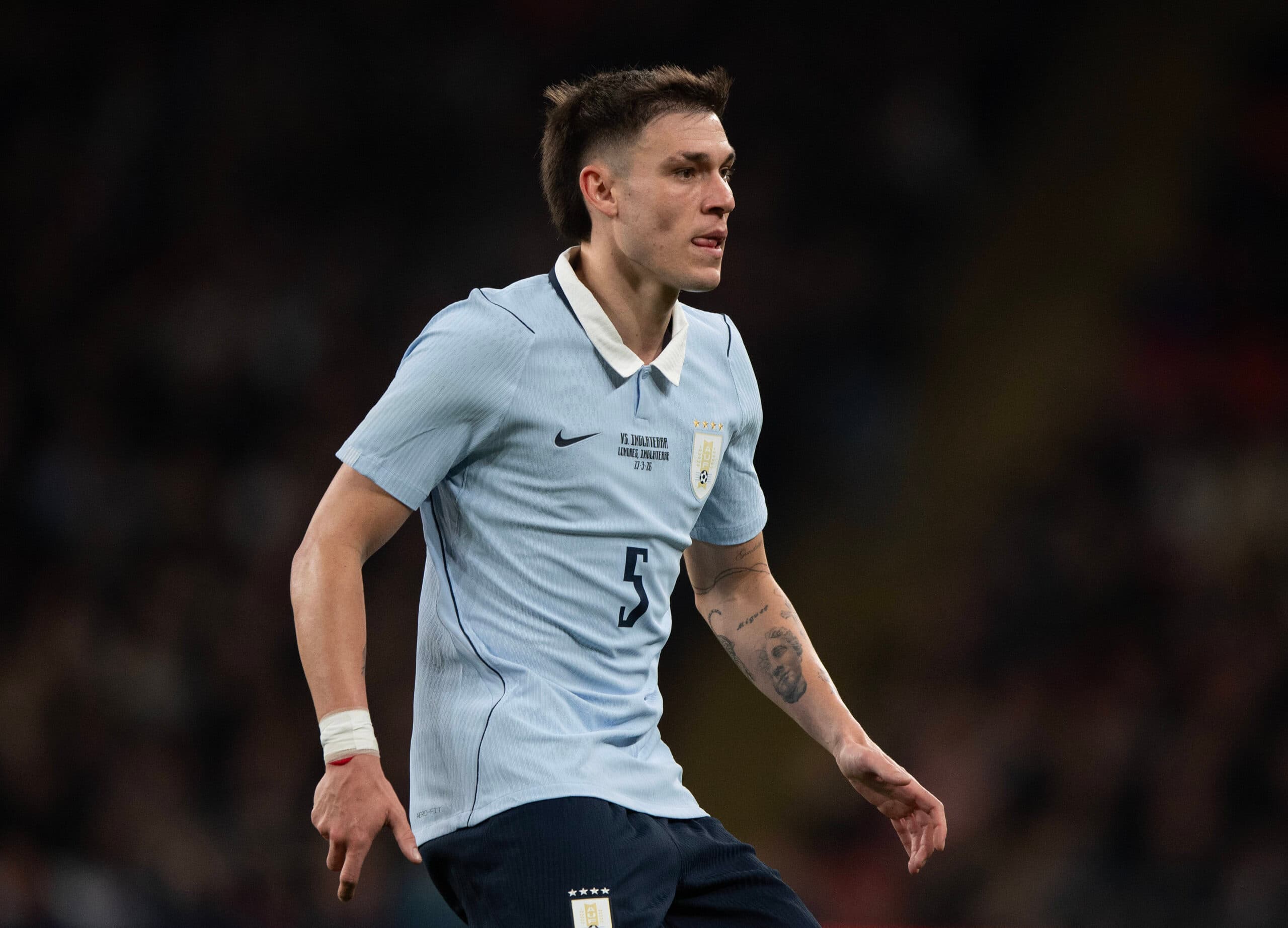 Report: Juventus considering move to sign Man United midfielder