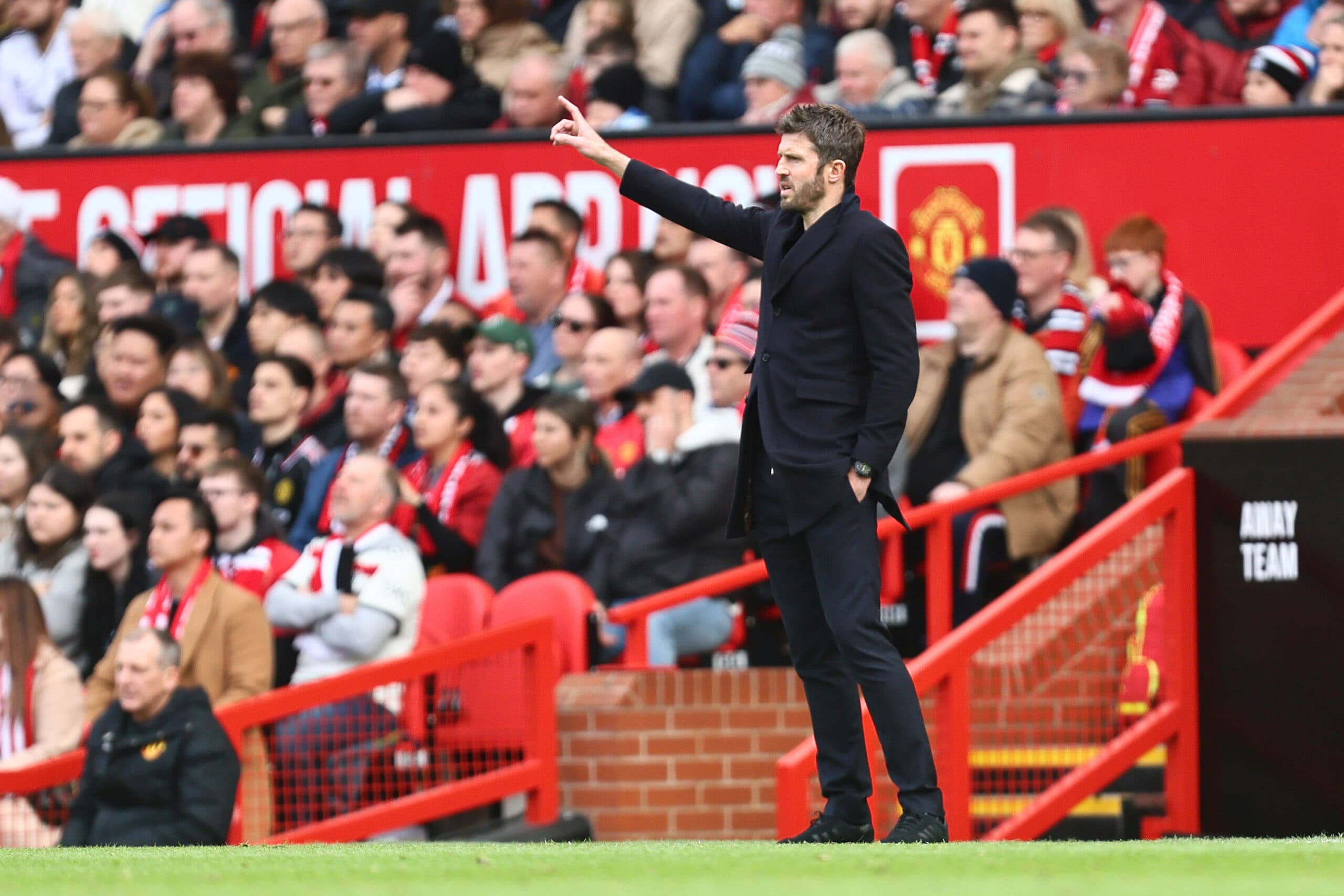 Coming up hot: Manchester United vs. Aston Villa clash!